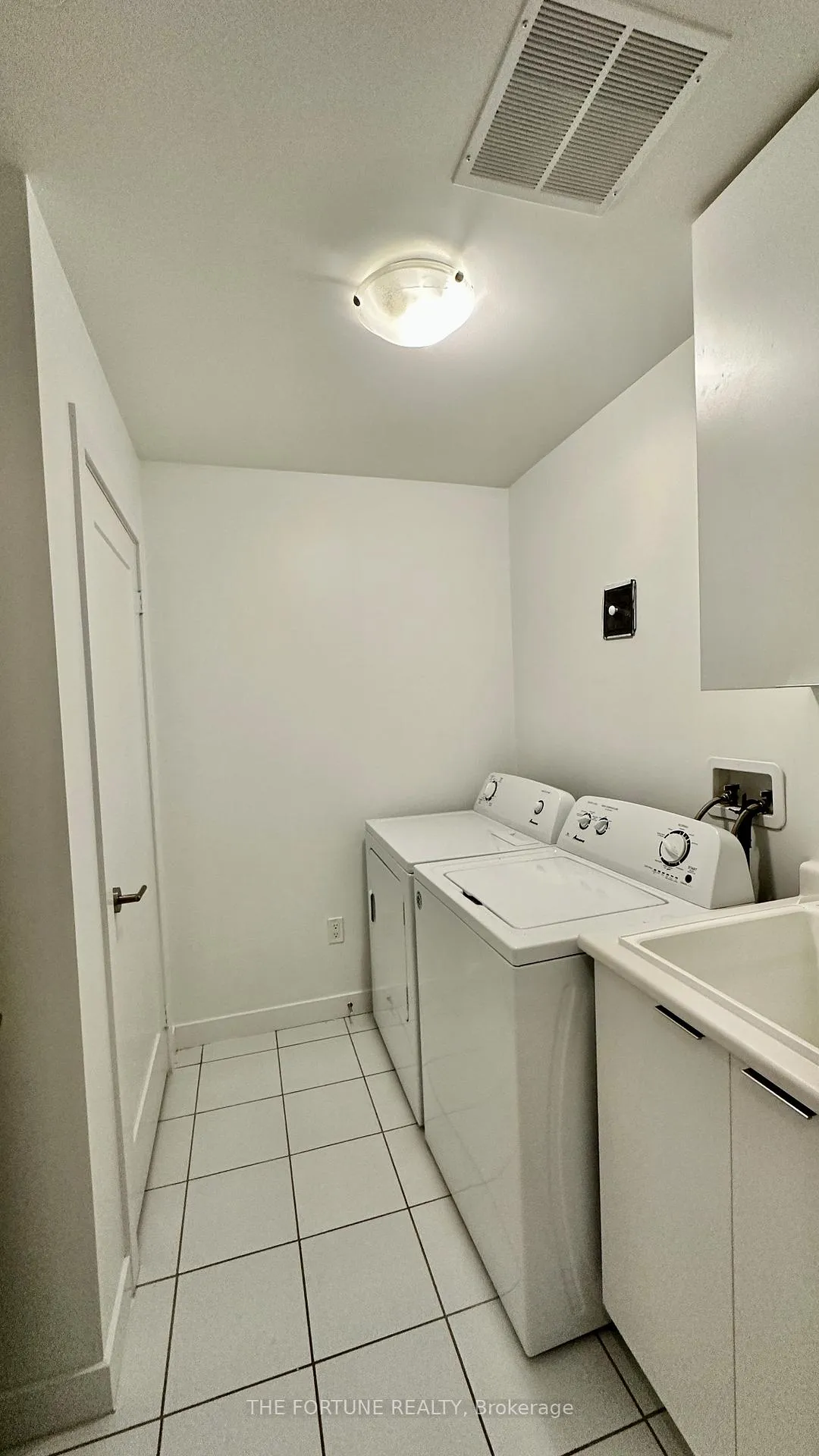 Photo 20 of Unit 101, 200 Malta Avenue, Brampton, Fletcher's Creek South — HOMEH