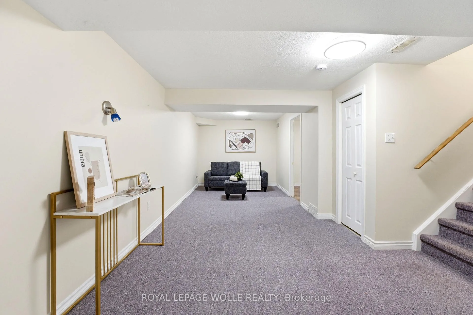 Photo 22 of 87 Ralgreen Crescent, Waterloo — HOMEH
