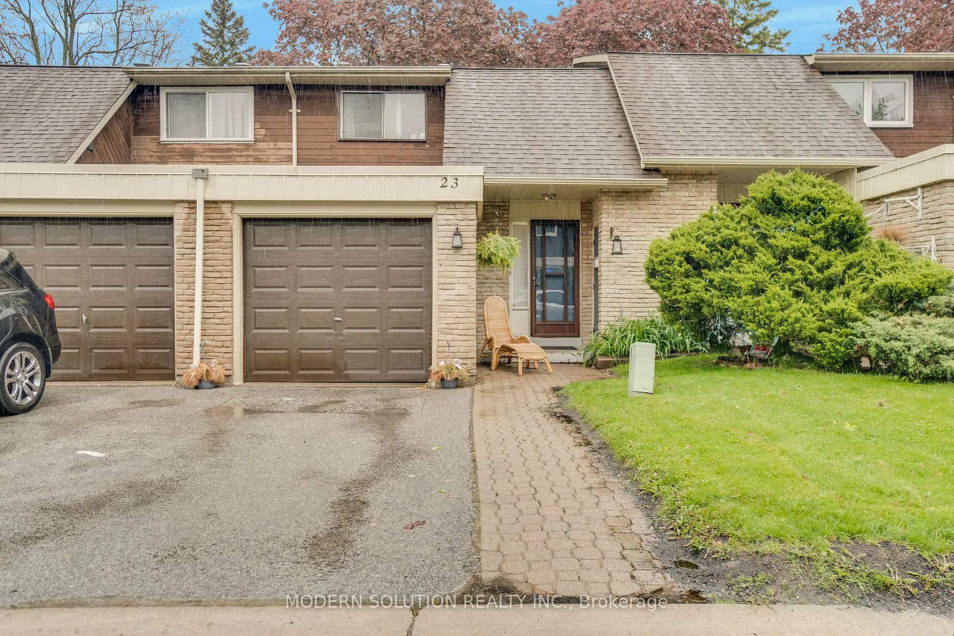 Front of Unit 23, 341 Military Trail
