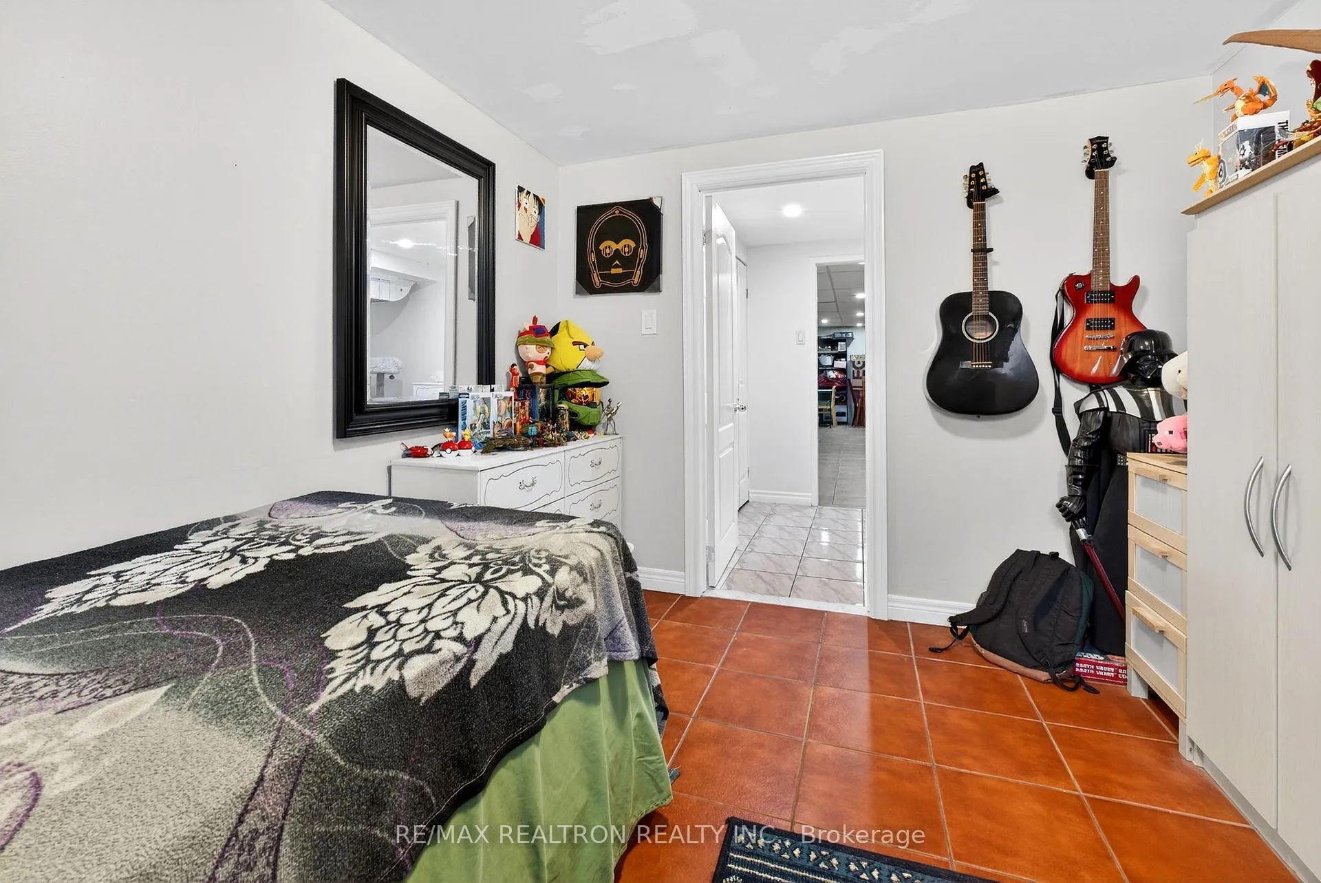 Photo 33 of 301 Lupin Drive, Whitby, Downtown Whitby — HOMEH