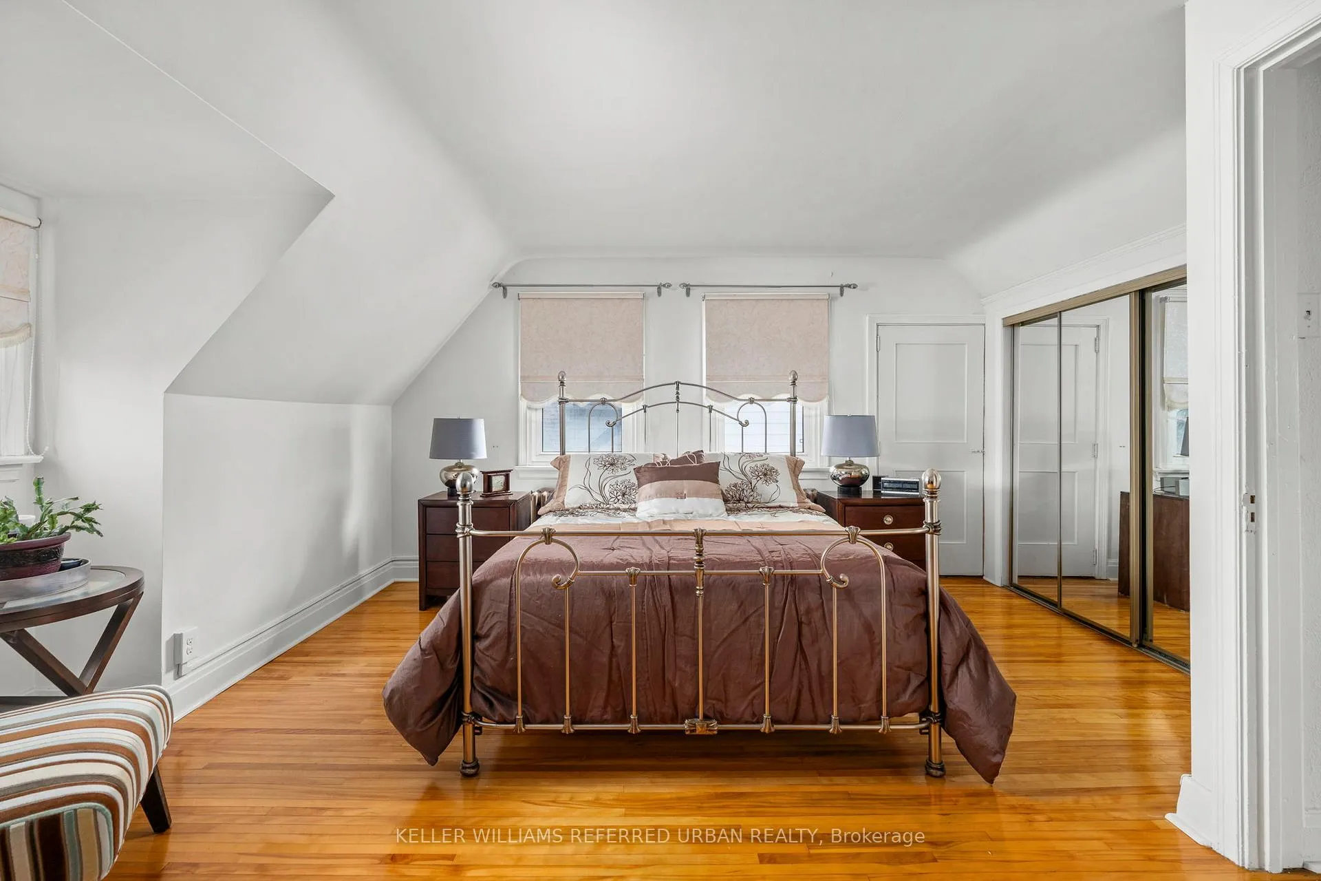 Photo 19 of 10 Landour Avenue, Toronto, Keelesdale-Eglinton West — HOMEH