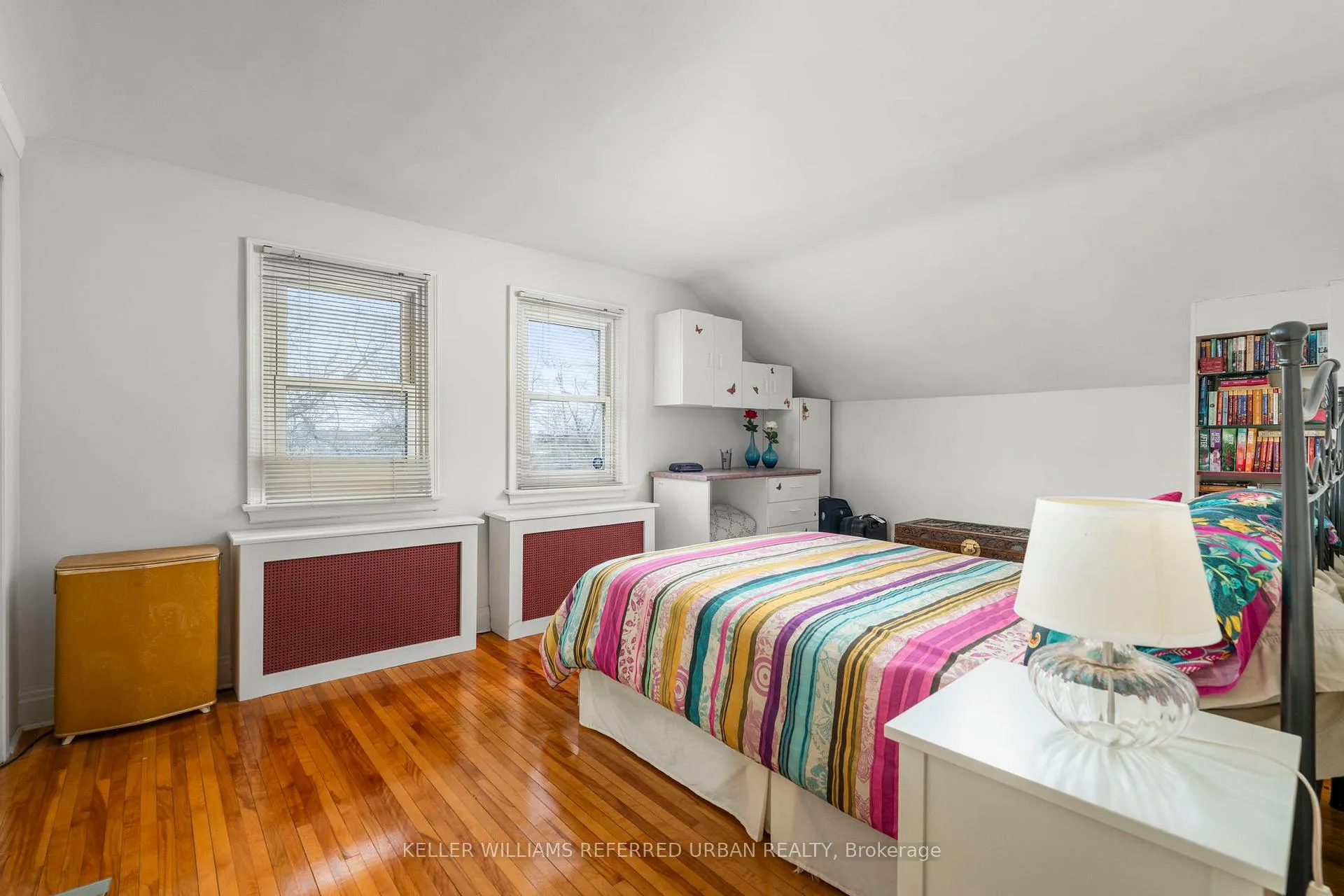 Photo 21 of 10 Landour Avenue, Toronto, Keelesdale-Eglinton West — HOMEH