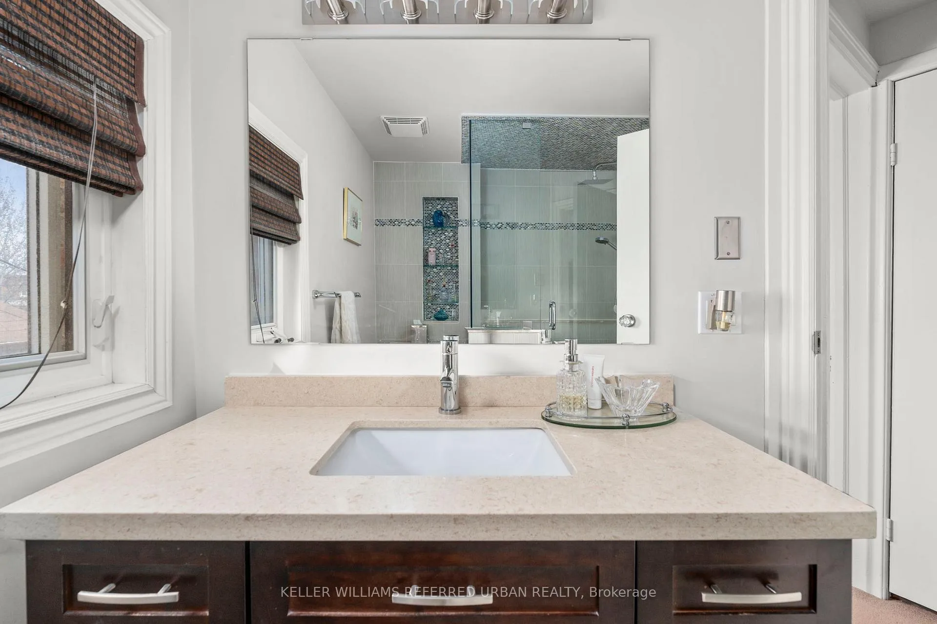 Photo 23 of 10 Landour Avenue, Toronto, Keelesdale-Eglinton West — HOMEH