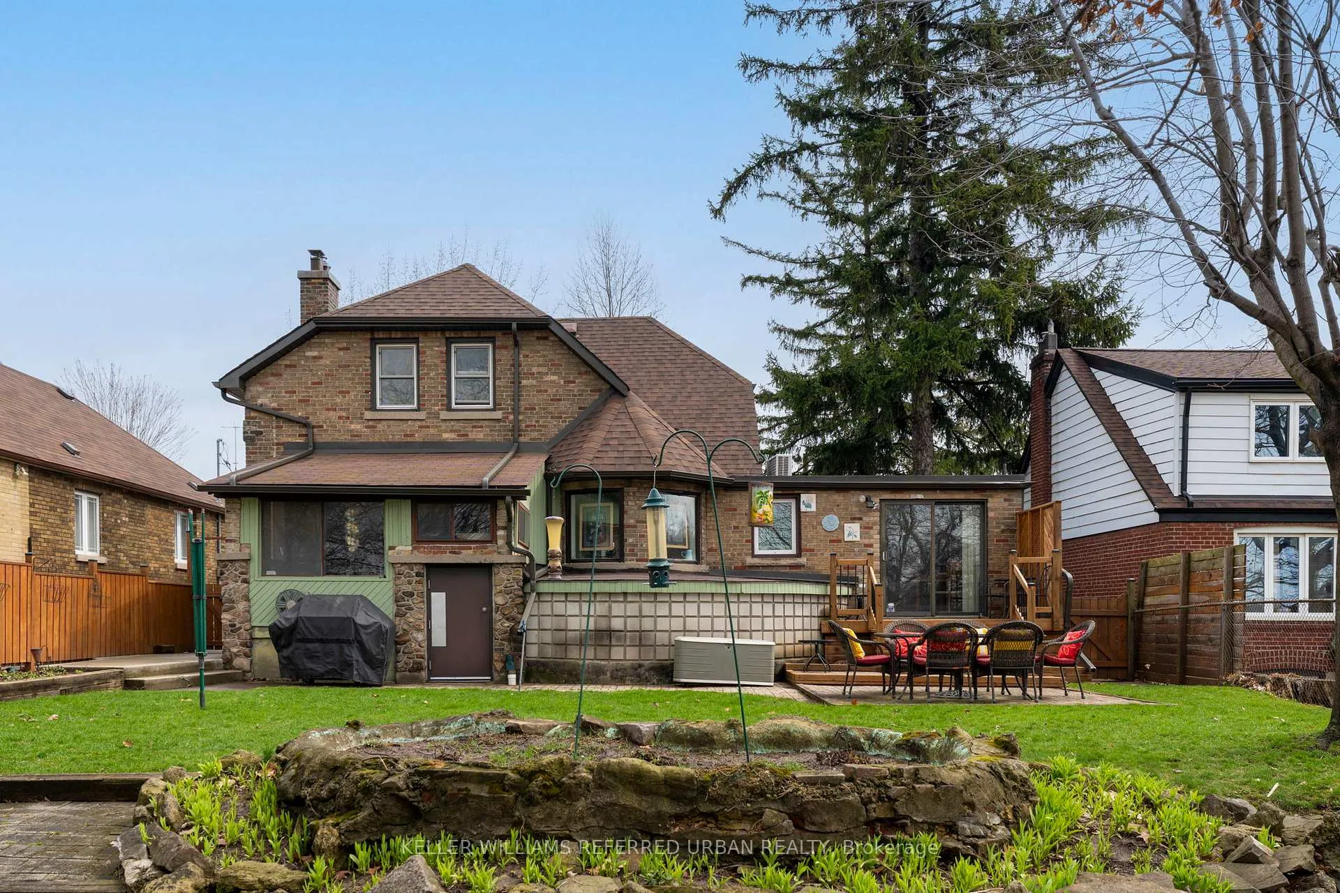 Photo 34 of 10 Landour Avenue, Toronto, Keelesdale-Eglinton West — HOMEH