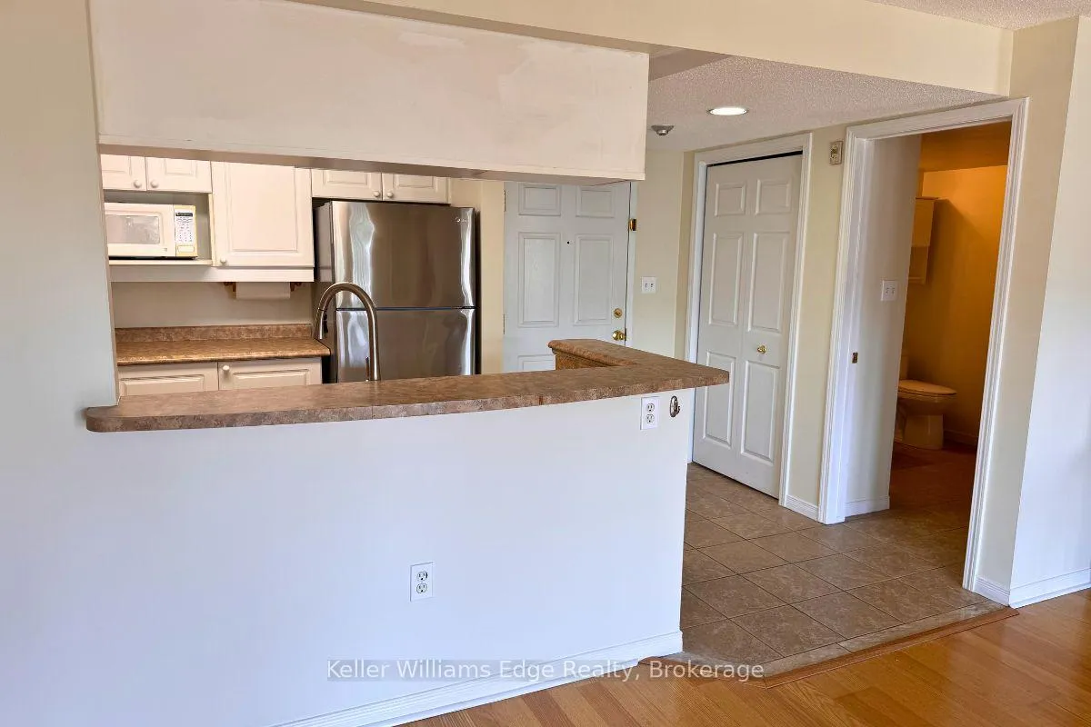 Photo 5 of Unit E404, 216 Plains Road W, Burlington, Bayview — HOMEH