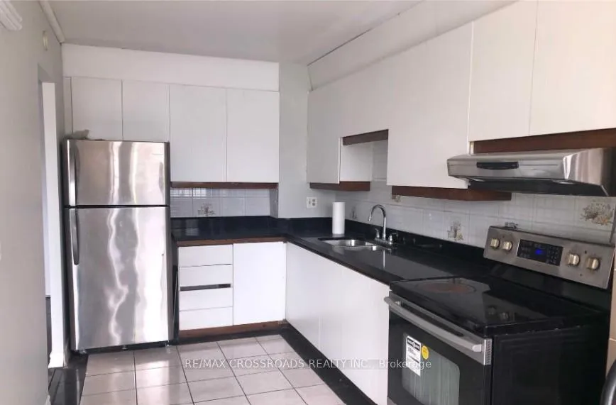 Photo 6 of Unit 306, 735 Don Mills Road, Toronto, Flemingdon Park — HOMEH