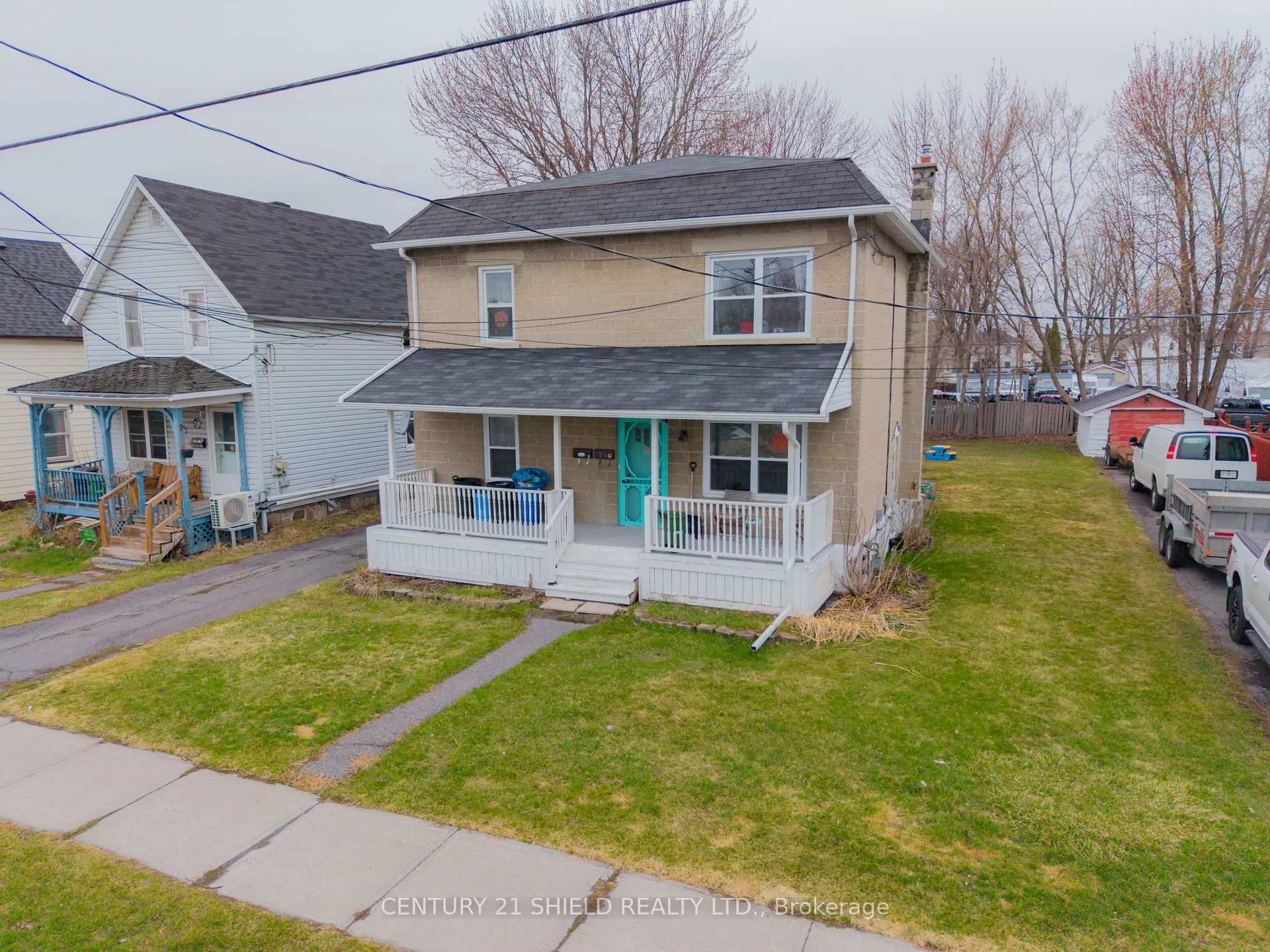 Photo 1 of 25 Seventh Street W, Cornwall — HOMEH