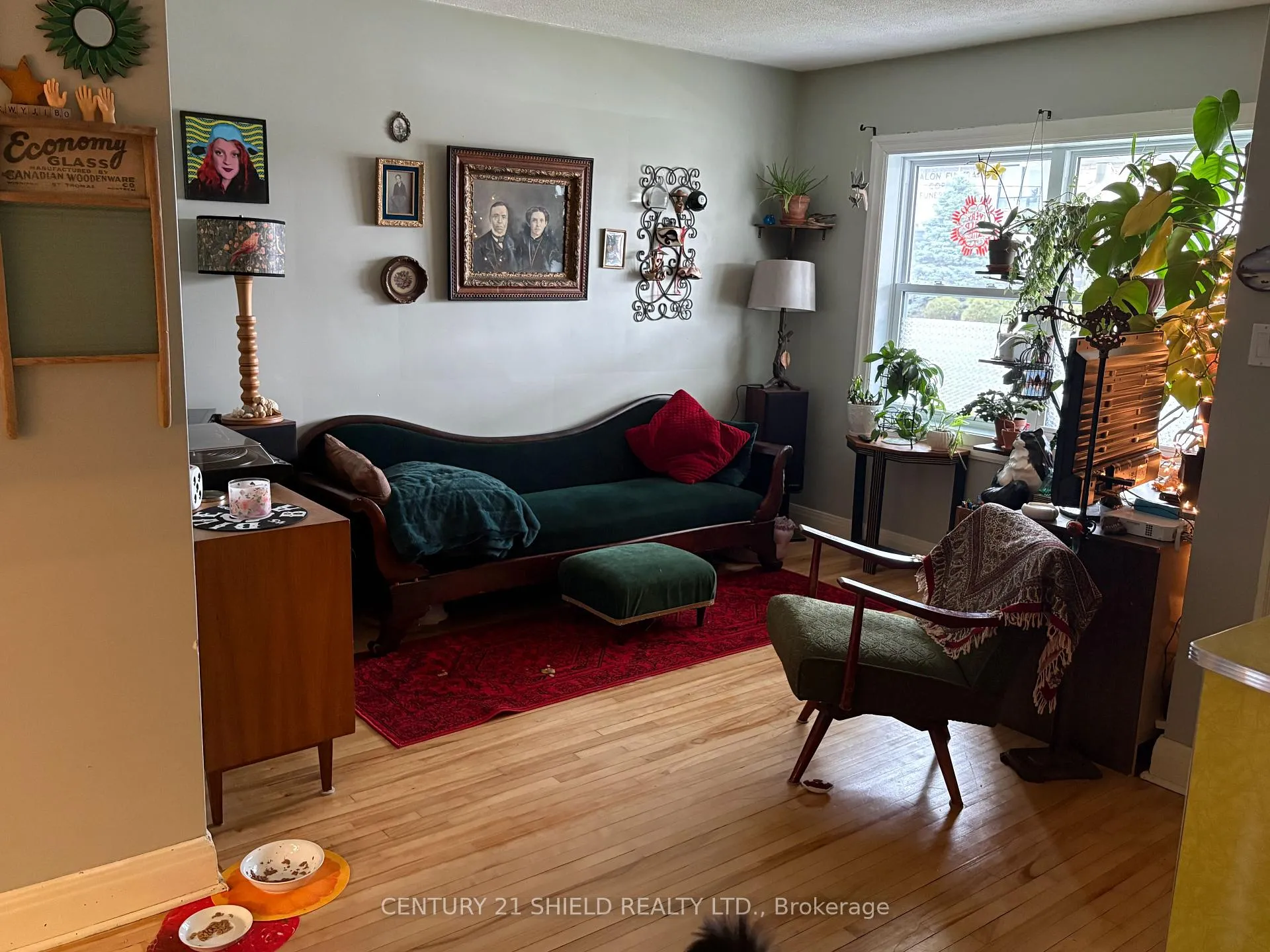 Photo 17 of 25 Seventh Street W, Cornwall — HOMEH