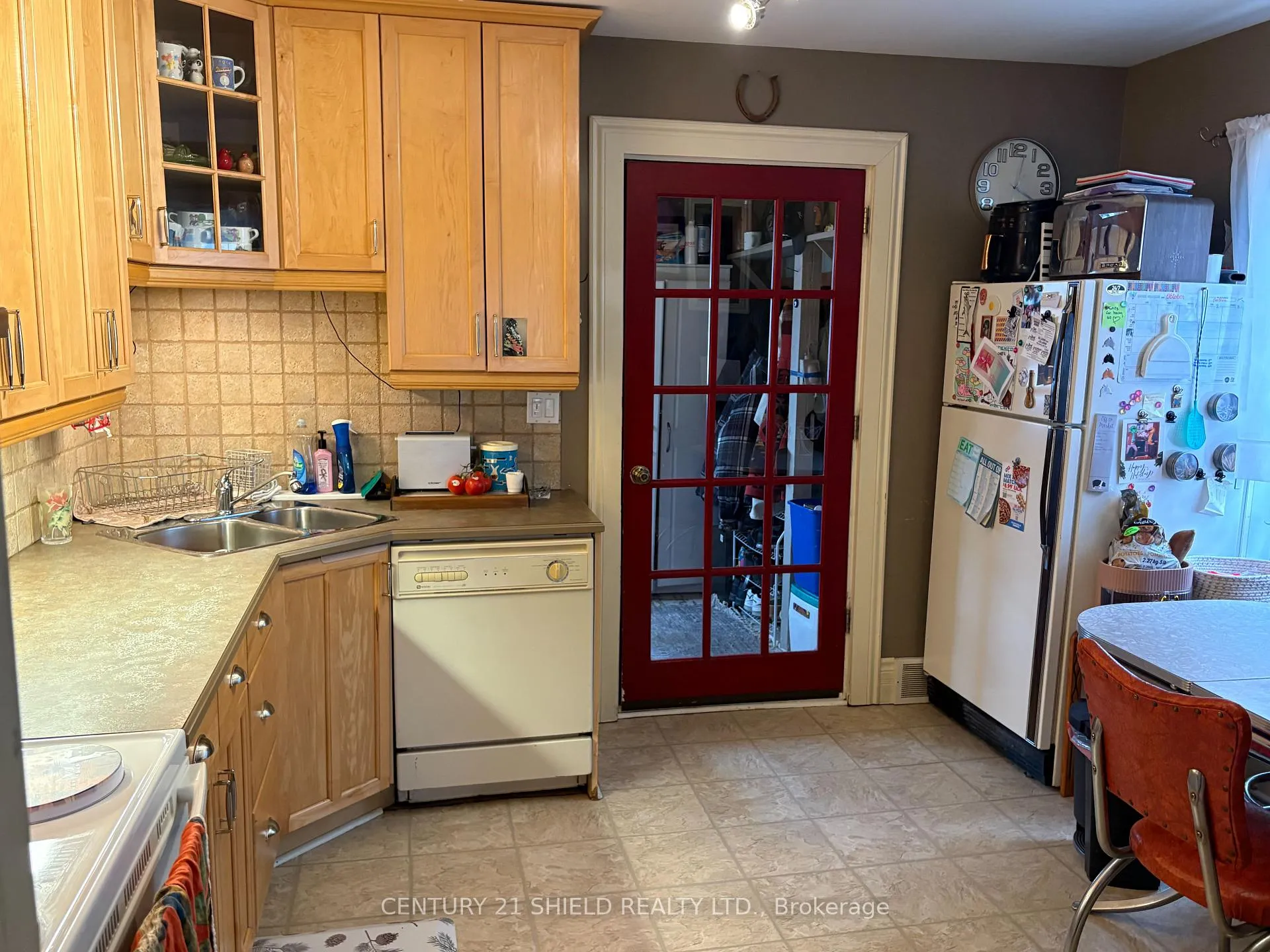 Photo 19 of 25 Seventh Street W, Cornwall — HOMEH