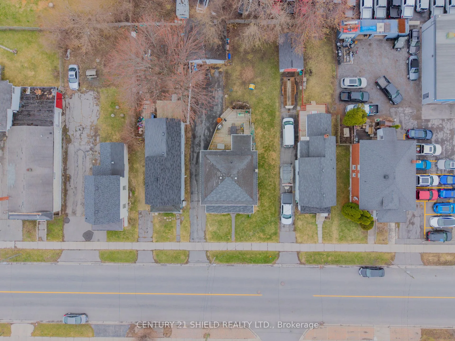 Photo 27 of 25 Seventh Street W, Cornwall — HOMEH