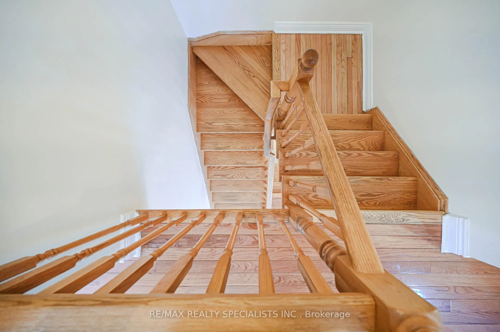 Photo 28 of 15 Eastway Street, Brampton, Gore Industrial North — HOMEH