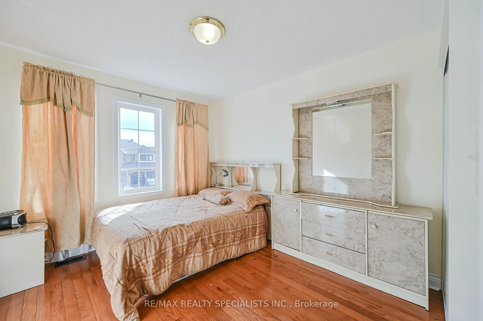 Photo 38 of 15 Eastway Street, Brampton, Gore Industrial North — HOMEH