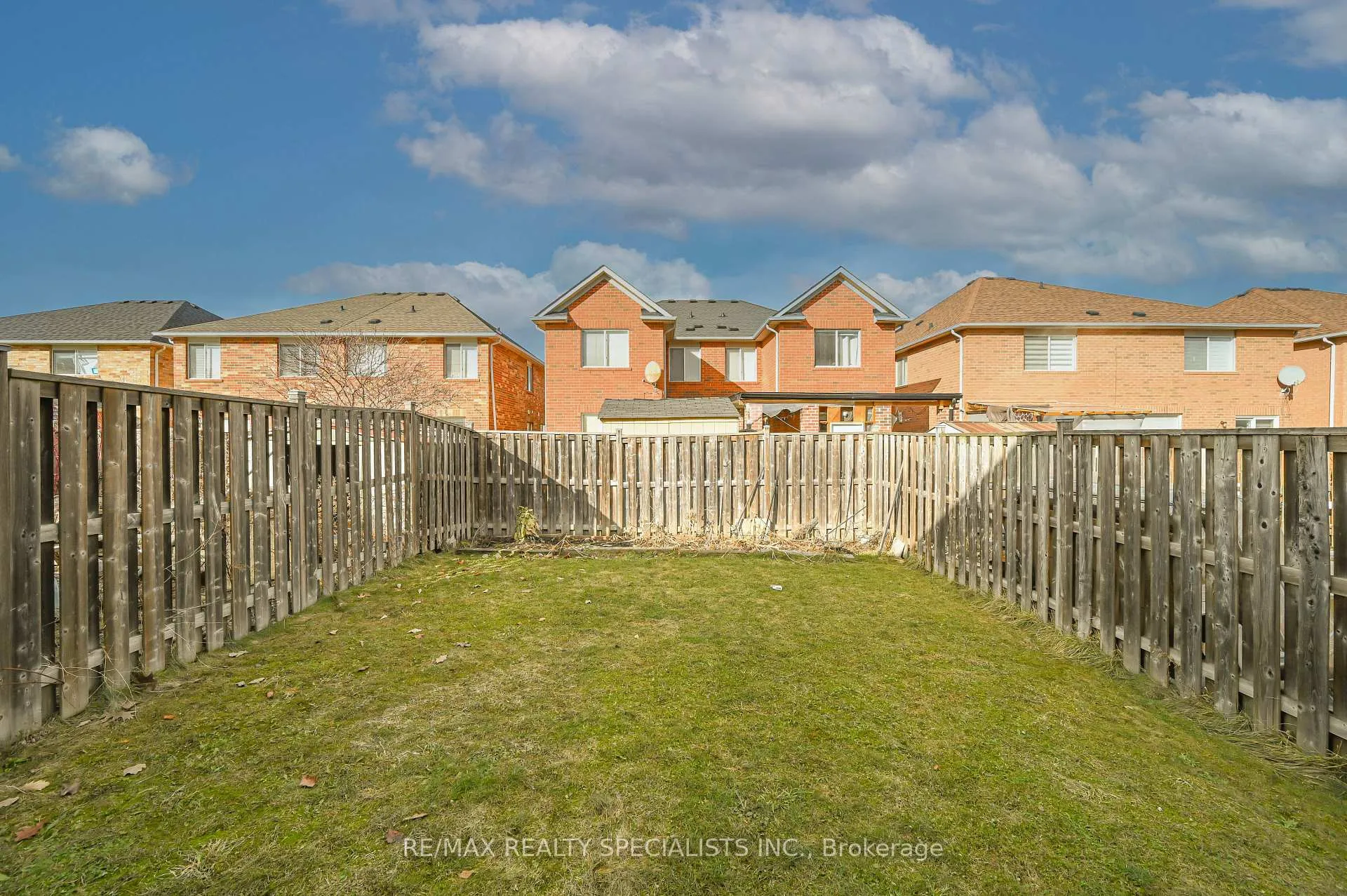 Photo 44 of 15 Eastway Street, Brampton, Gore Industrial North — HOMEH