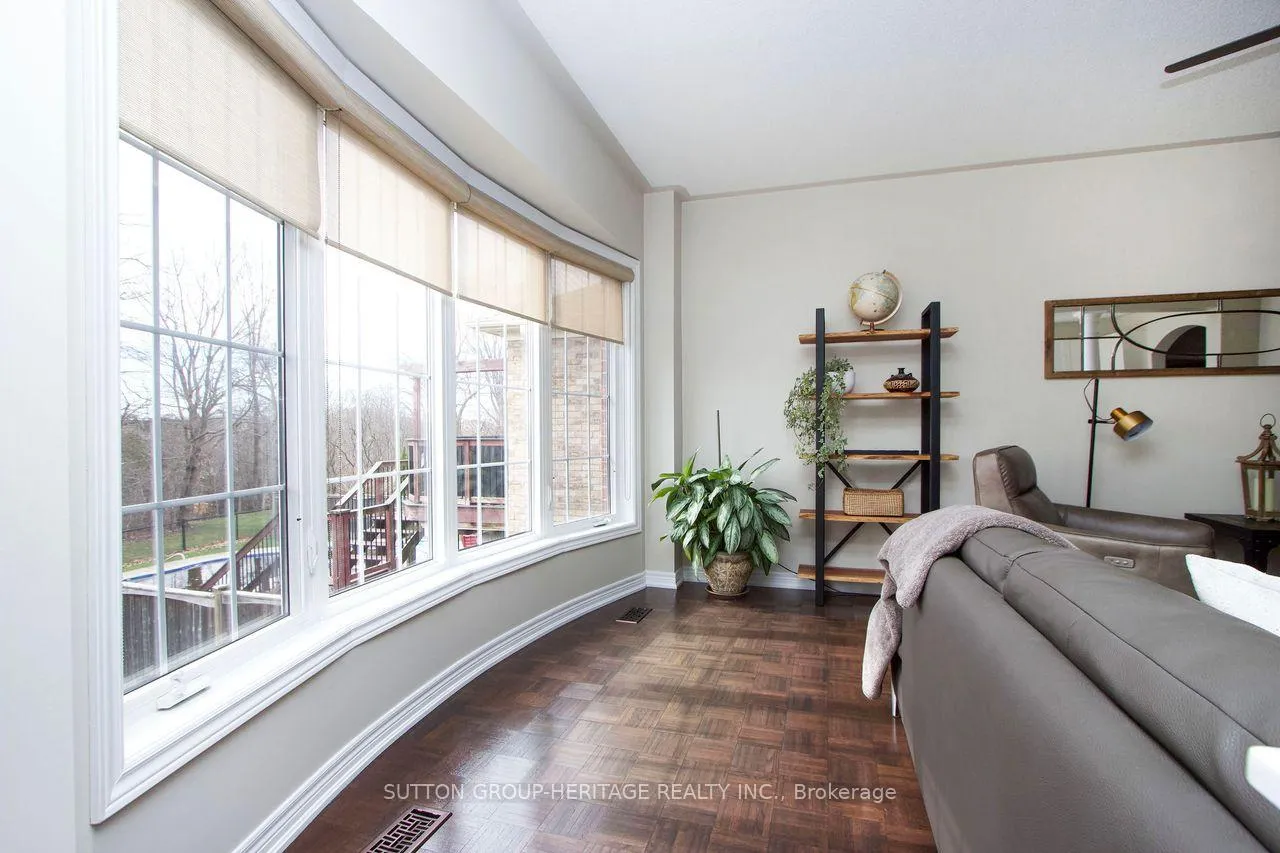Photo 17 of 62 Abbyview Drive, Whitby, Williamsburg — HOMEH
