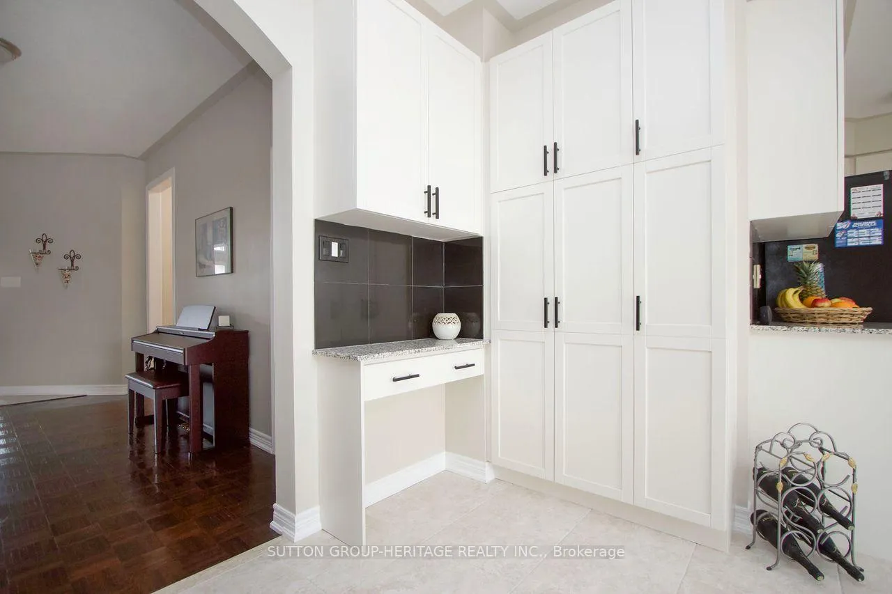 Photo 20 of 62 Abbyview Drive, Whitby, Williamsburg — HOMEH