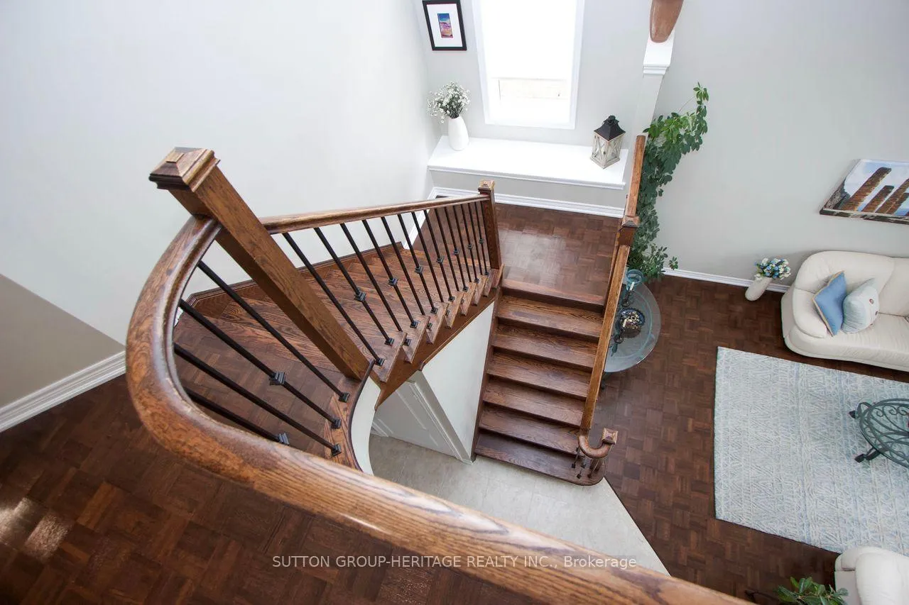 Photo 26 of 62 Abbyview Drive, Whitby, Williamsburg — HOMEH