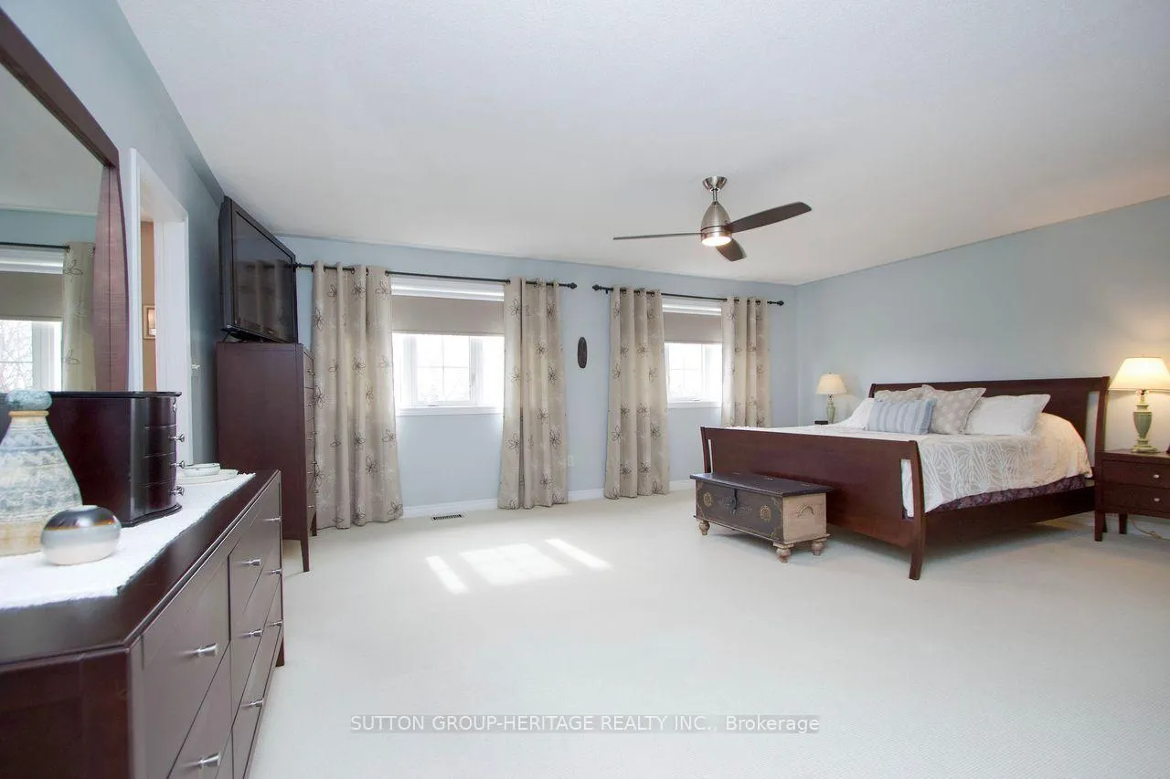 Photo 28 of 62 Abbyview Drive, Whitby, Williamsburg — HOMEH