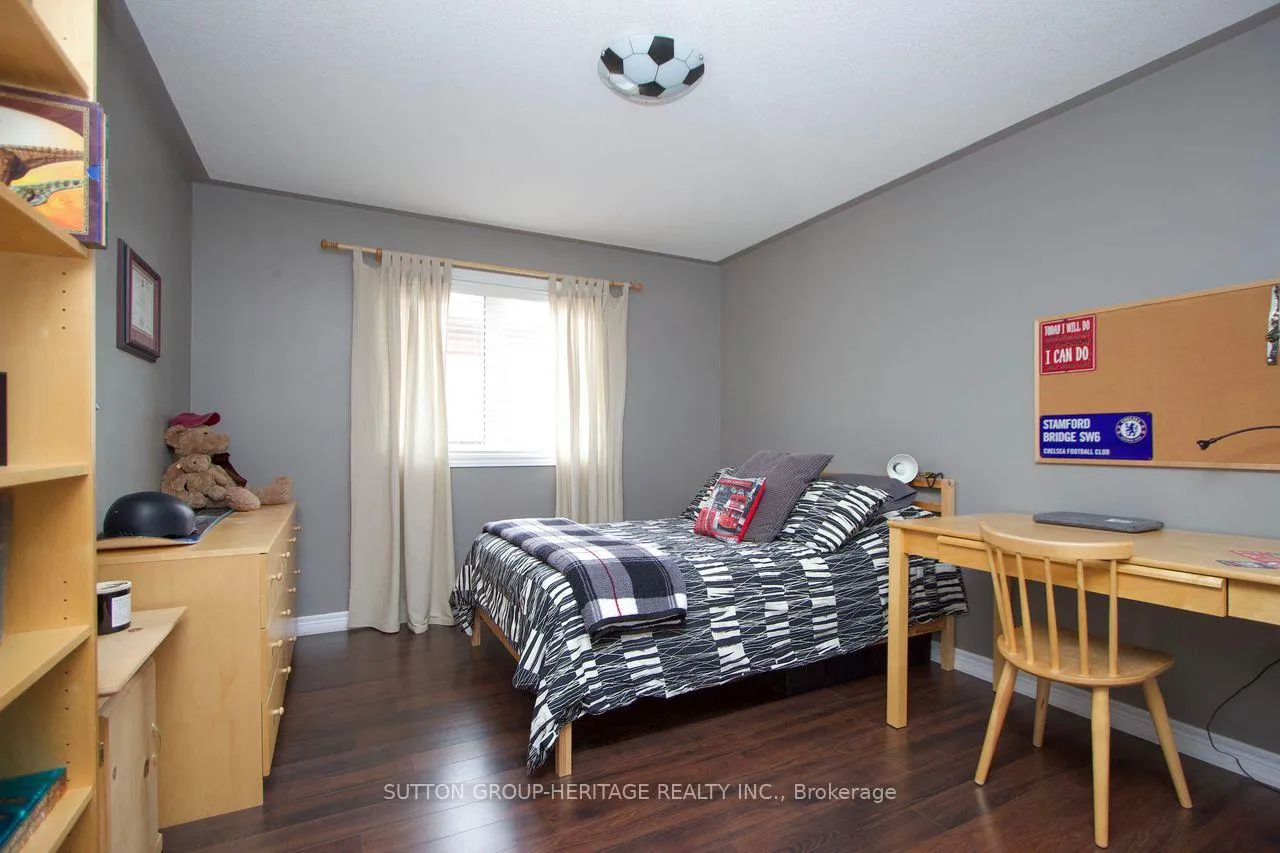 Photo 33 of 62 Abbyview Drive, Whitby, Williamsburg — HOMEH