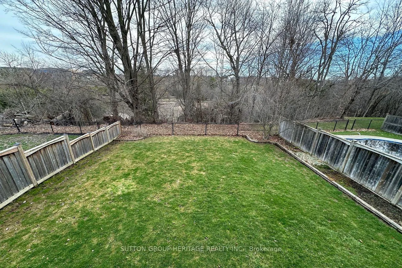Photo 50 of 62 Abbyview Drive, Whitby, Williamsburg — HOMEH