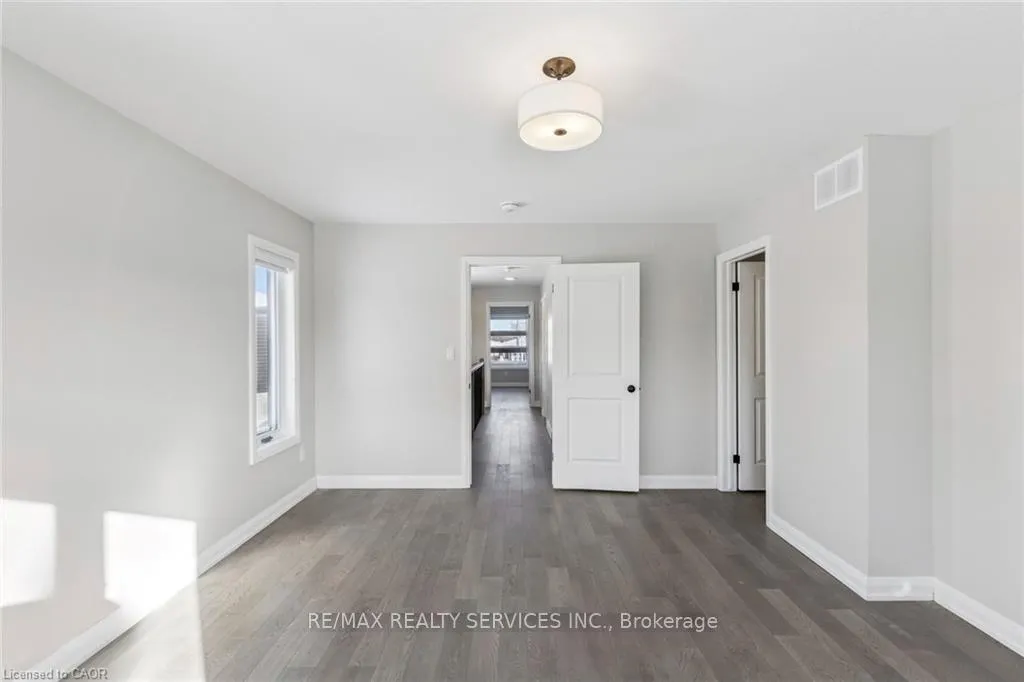Photo 37 of 133 Jefferey Way, Wellington North, Mount Forest — HOMEH