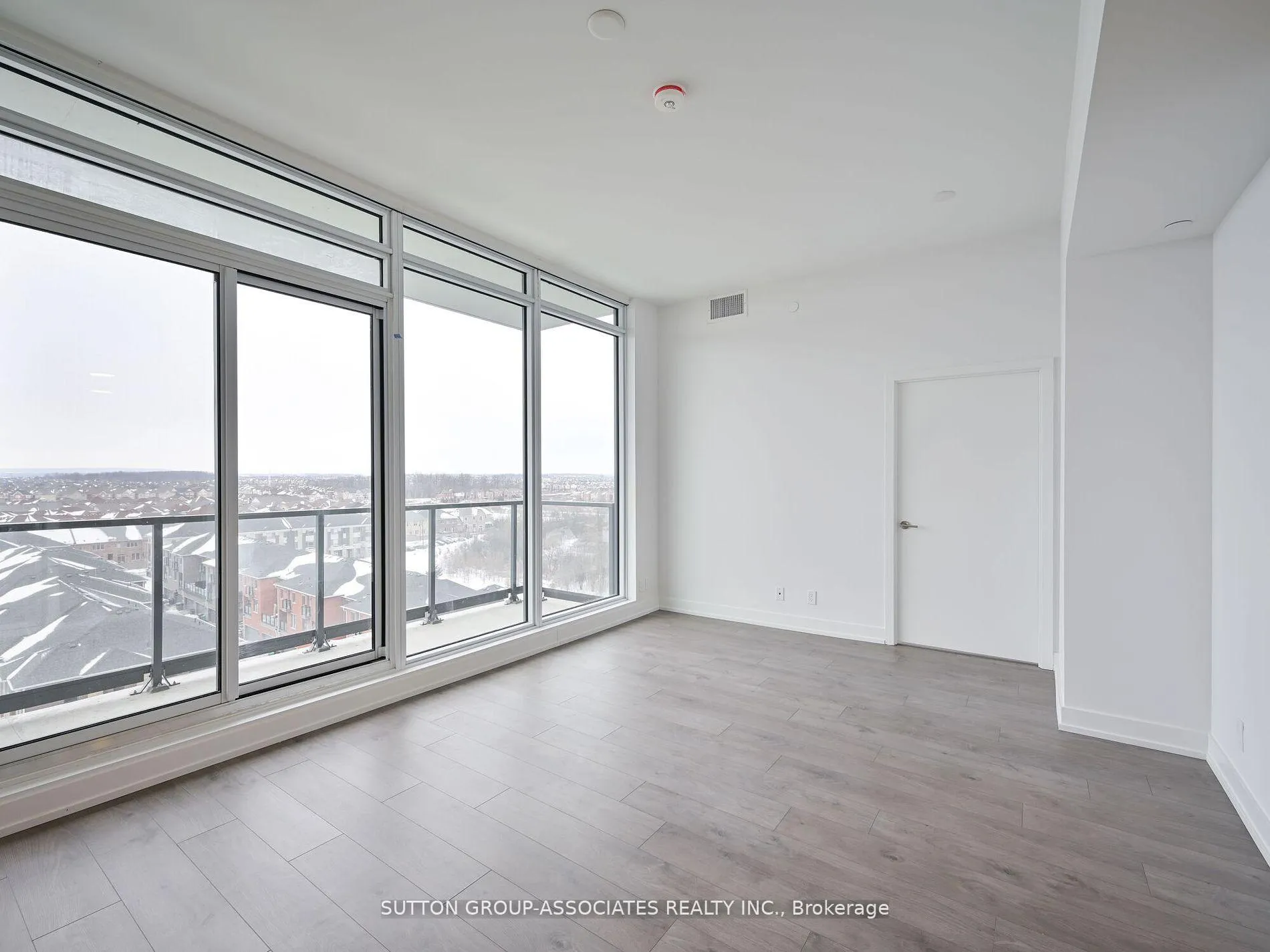 Photo 7 of Unit 810, 225 Veterans Drive, Brampton, Northwest Brampton — HOMEH