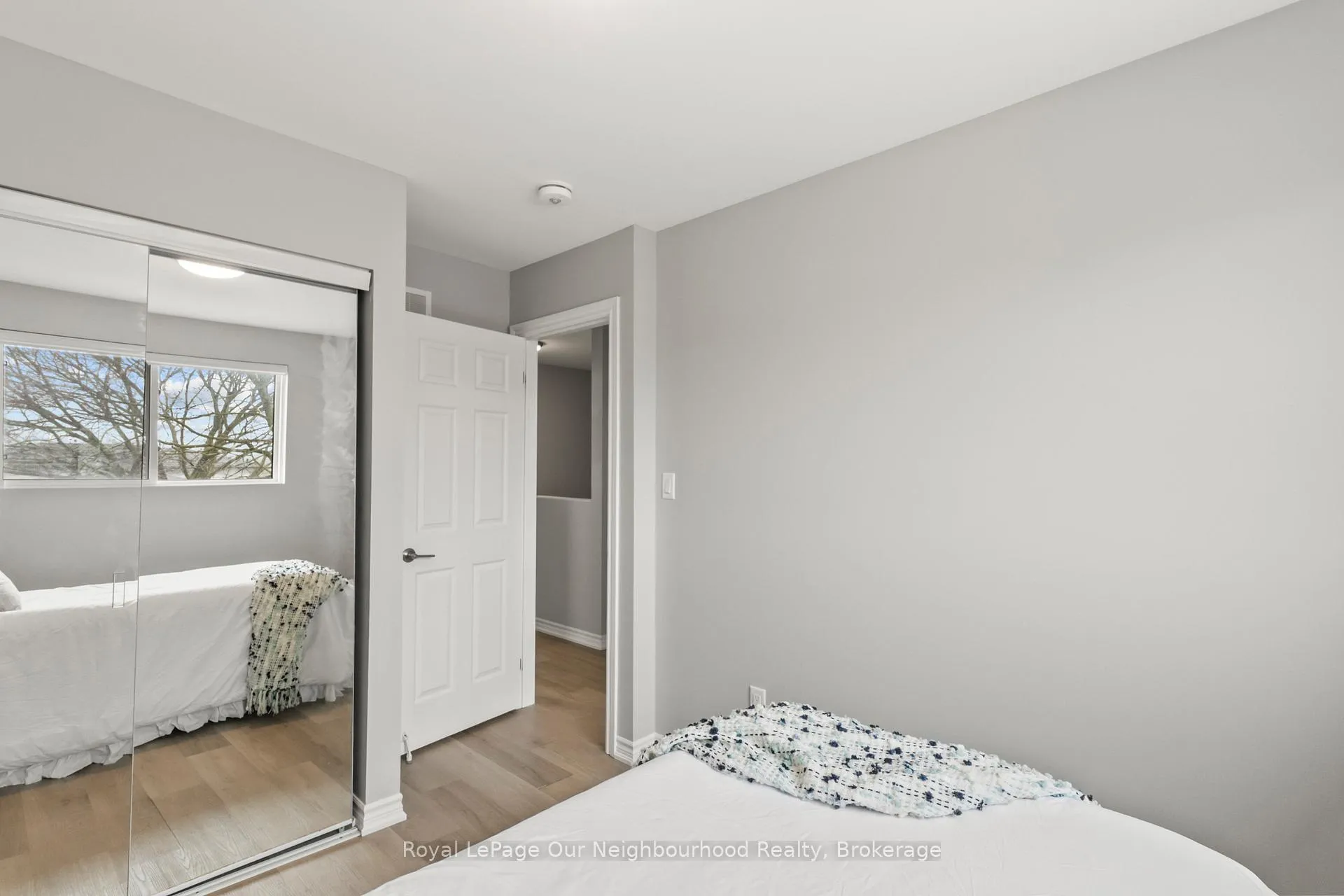 Photo 25 of 75 Little Avenue, Clarington, Bowmanville — HOMEH