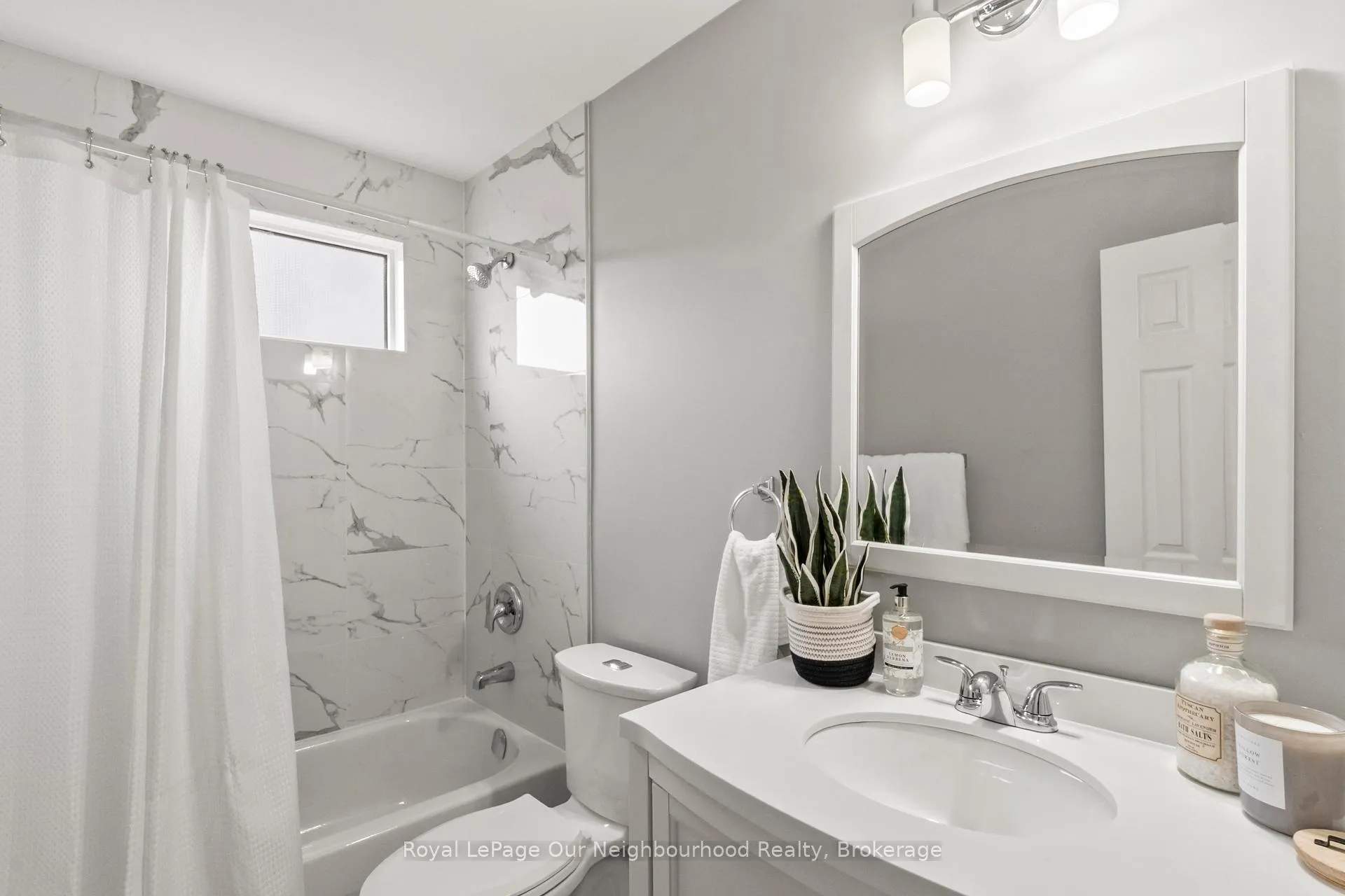 Photo 27 of 75 Little Avenue, Clarington, Bowmanville — HOMEH