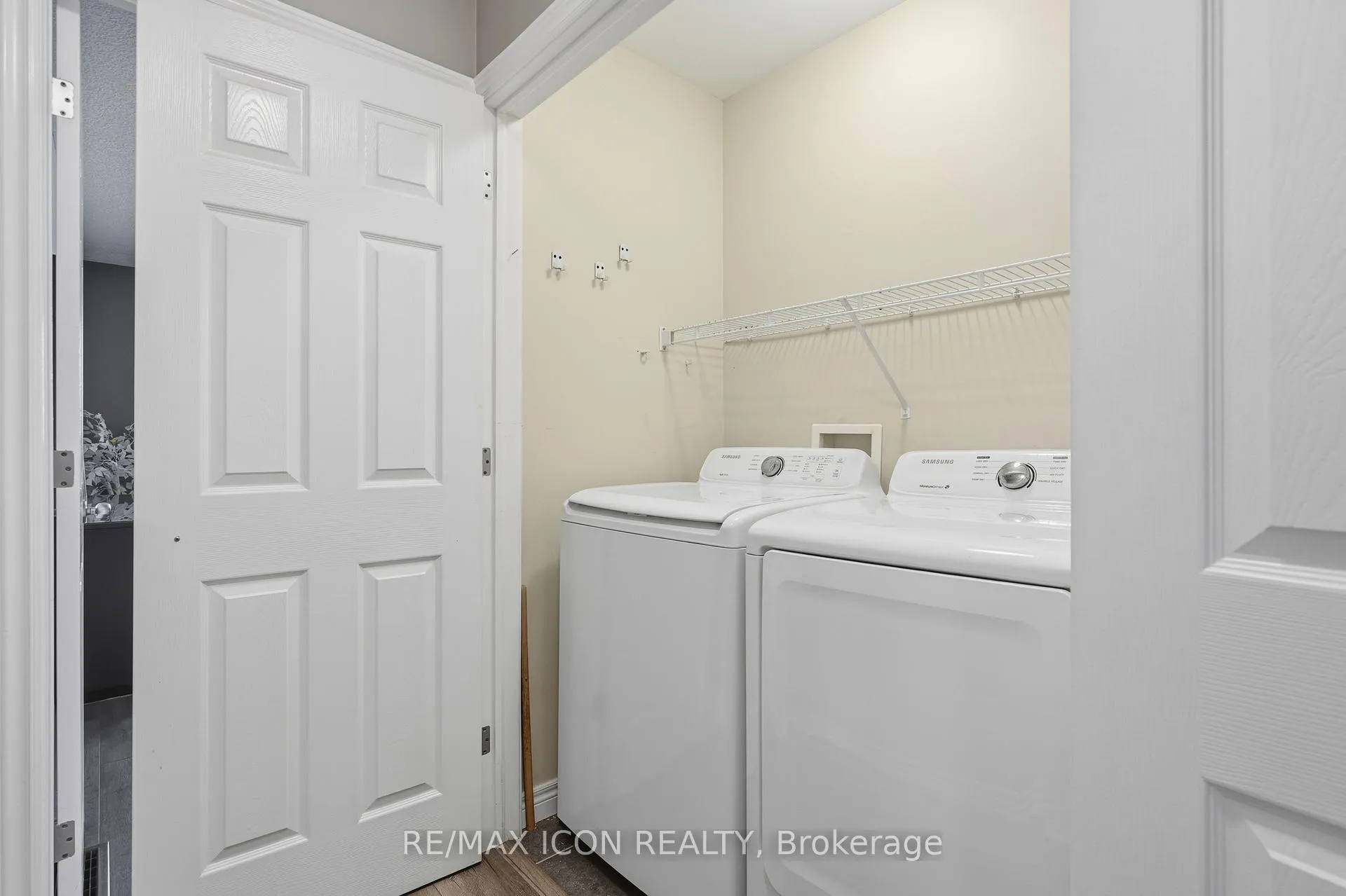 Photo 29 of 53 Augusta Crescent, St. Thomas — HOMEH