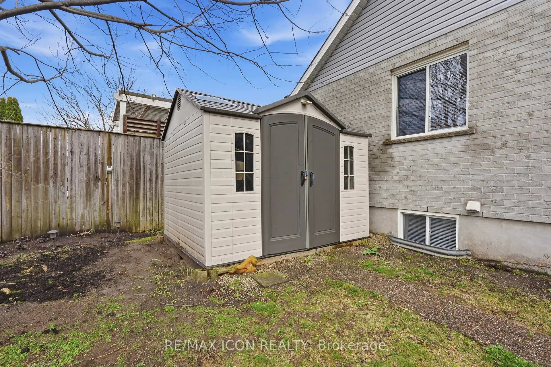Photo 43 of 53 Augusta Crescent, St. Thomas — HOMEH