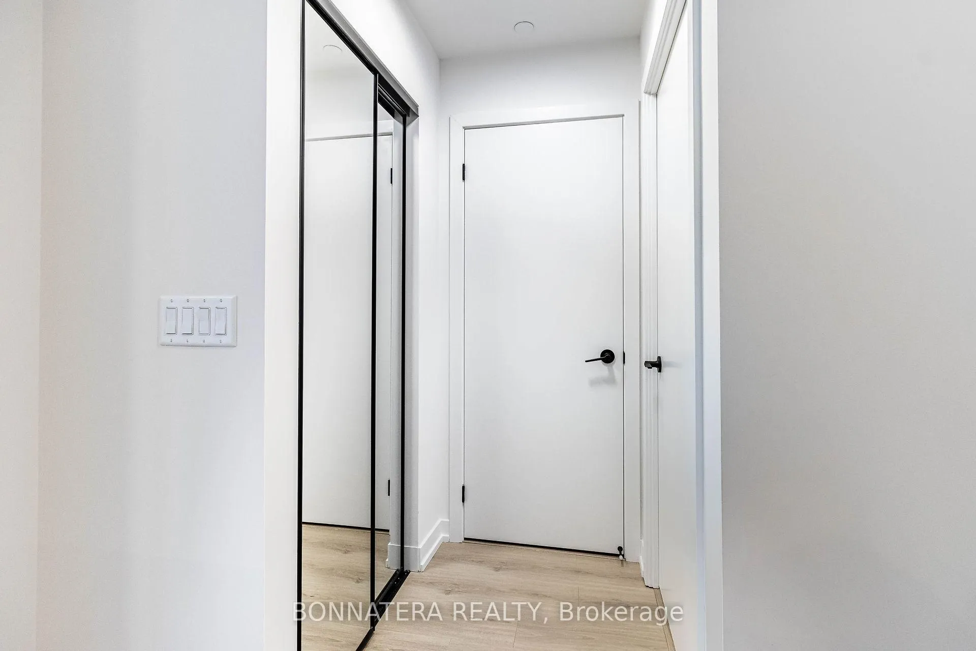 Photo 19 of Unit 414, 10 Lagerfeld Drive, Brampton, Northwest Brampton — HOMEH