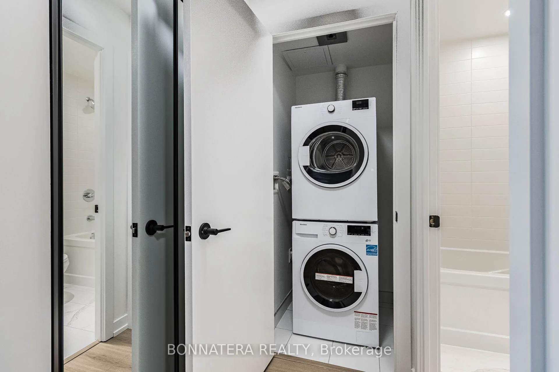 Photo 23 of Unit 414, 10 Lagerfeld Drive, Brampton, Northwest Brampton — HOMEH