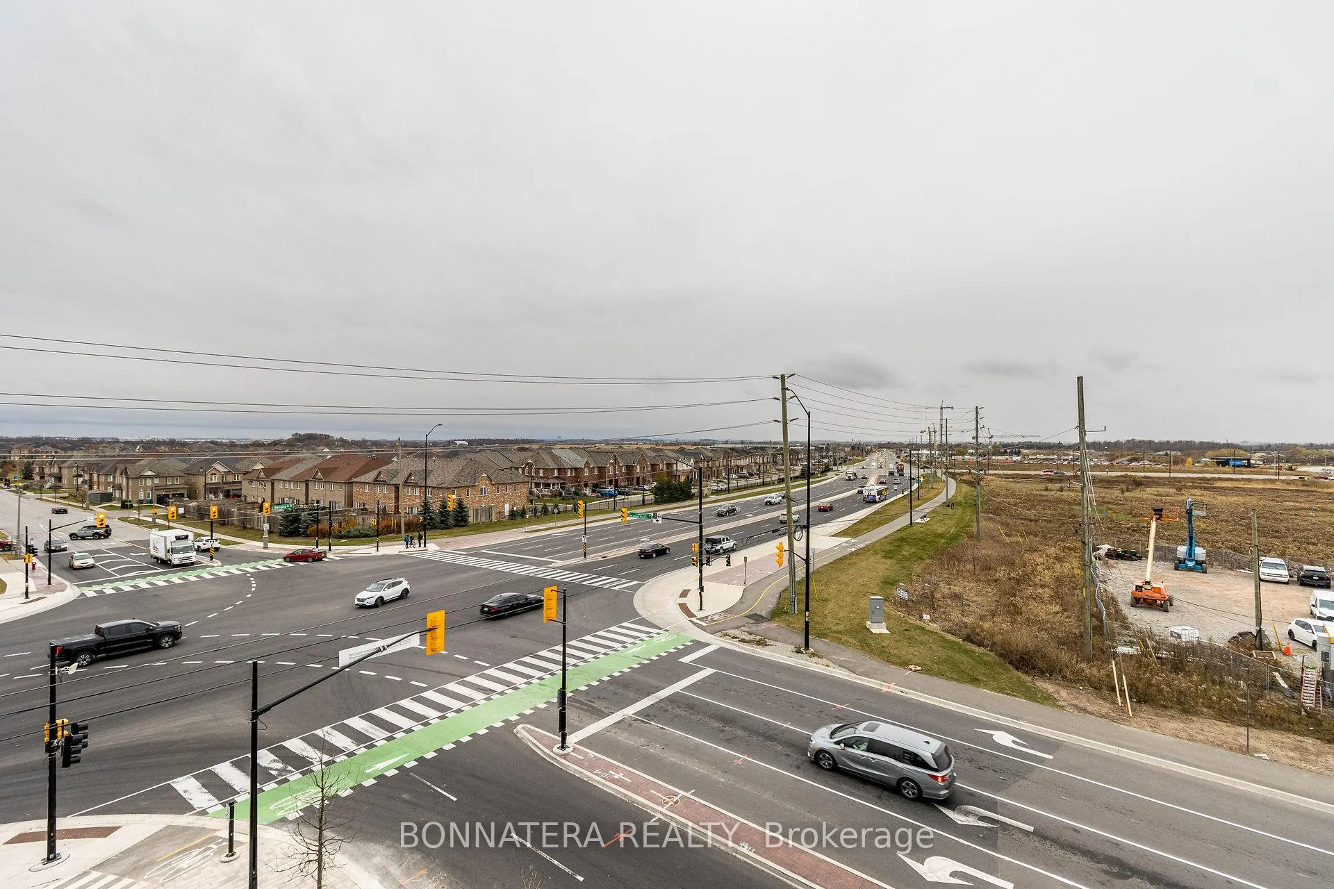 Photo 24 of Unit 414, 10 Lagerfeld Drive, Brampton, Northwest Brampton — HOMEH