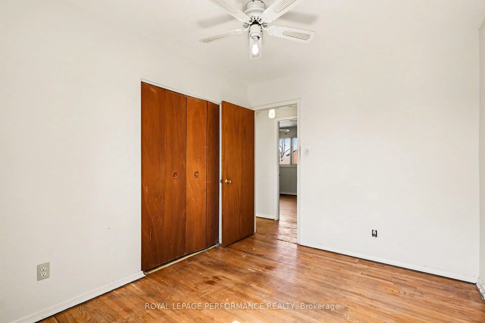 Photo 23 of 767 Cross Avenue, Ottawa, Elmvale Acres/Urbandale — HOMEH