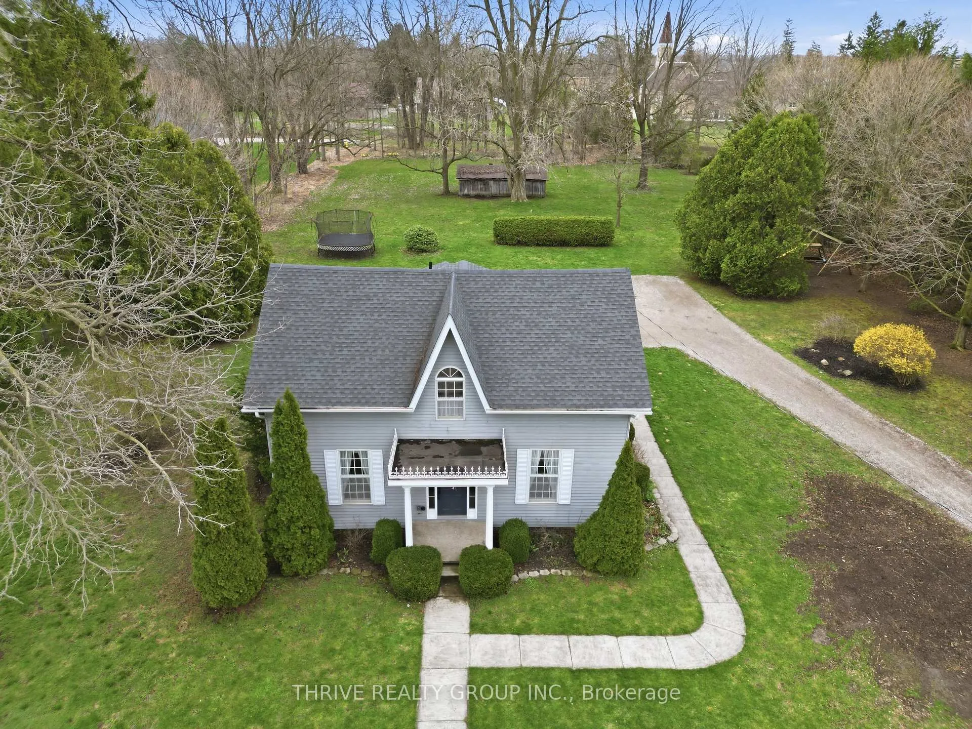 Photo 2 of 160 West Park Drive S, North Middlesex, Parkhill — HOMEH