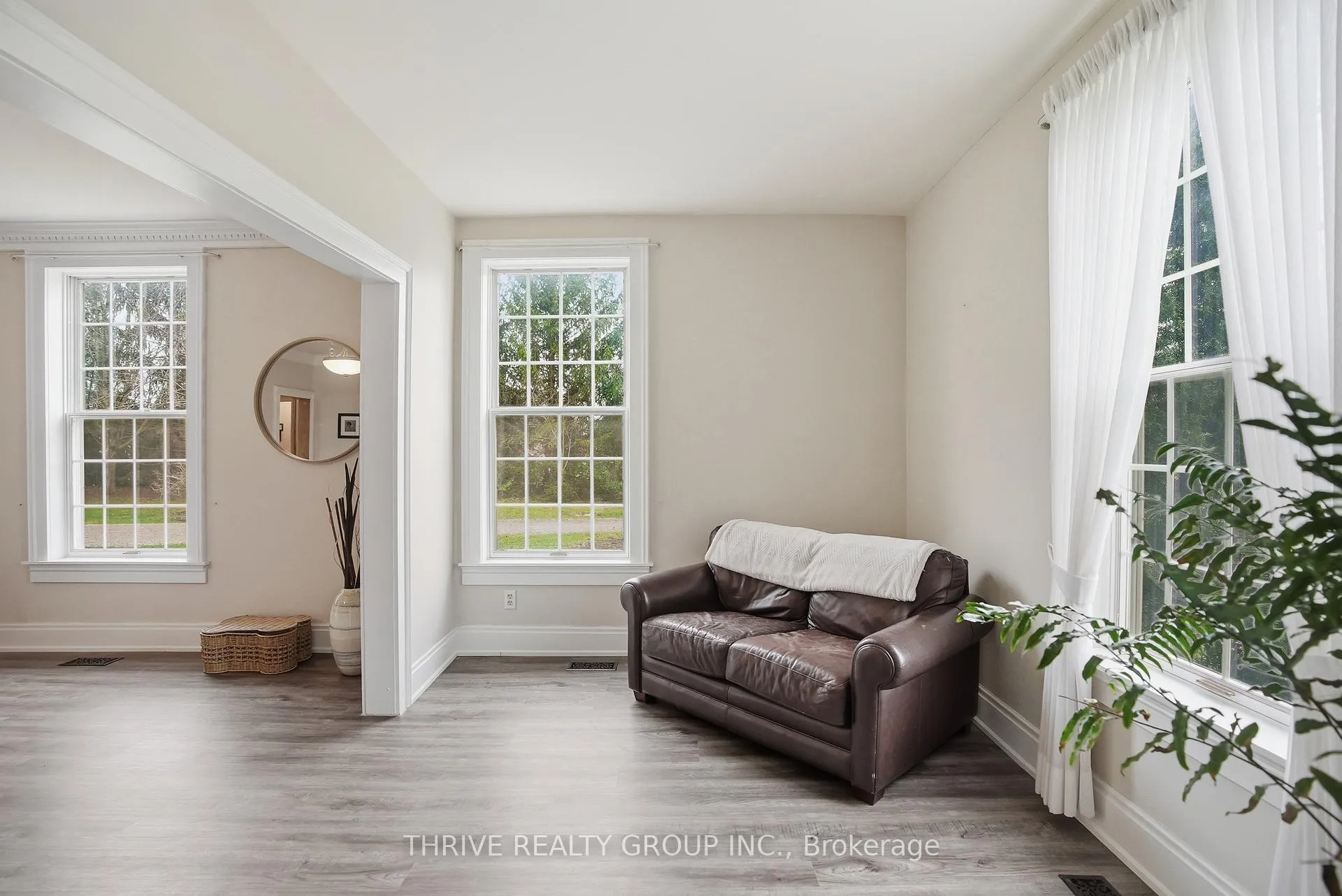Photo 12 of 160 West Park Drive S, North Middlesex, Parkhill — HOMEH