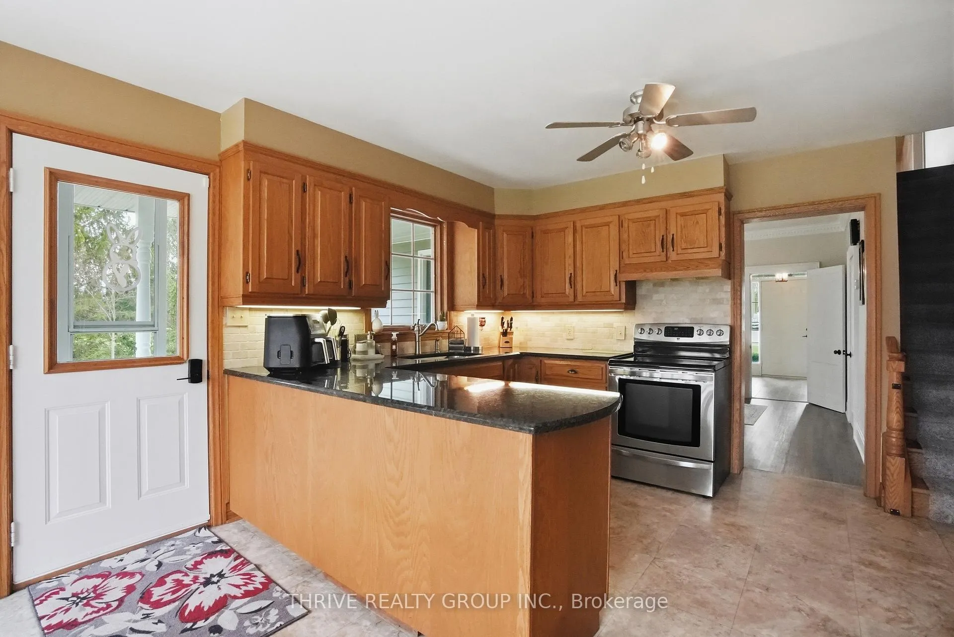 Photo 17 of 160 West Park Drive S, North Middlesex, Parkhill — HOMEH