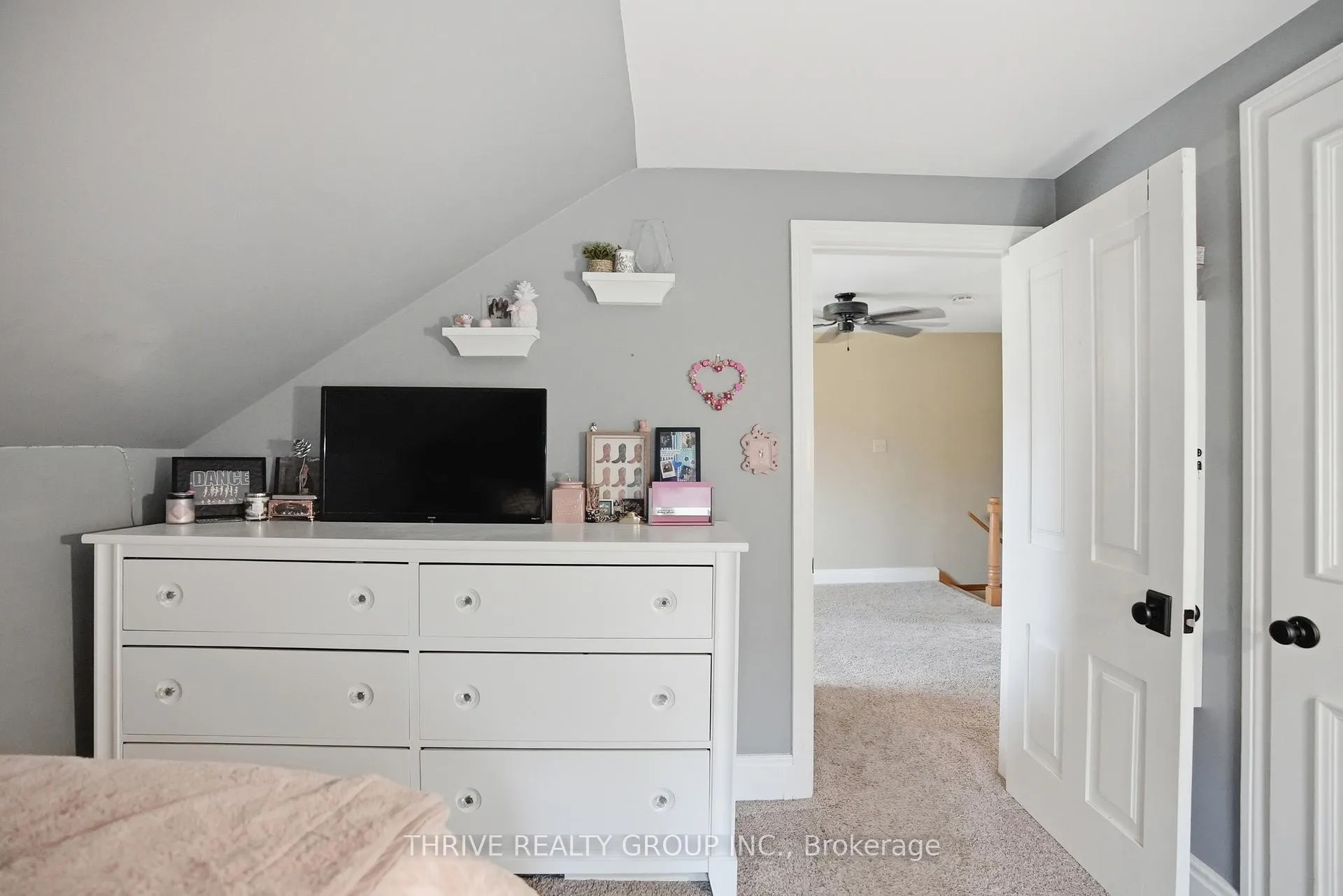 Photo 40 of 160 West Park Drive S, North Middlesex, Parkhill — HOMEH