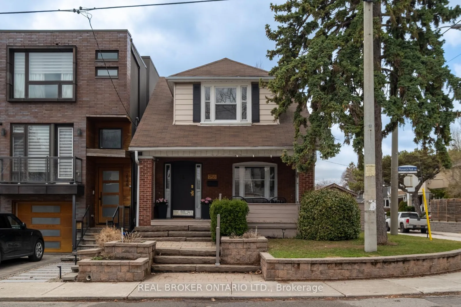 Photo 1 of 256 Monarch Park Avenue, Toronto, Danforth Village-East York — HOMEH