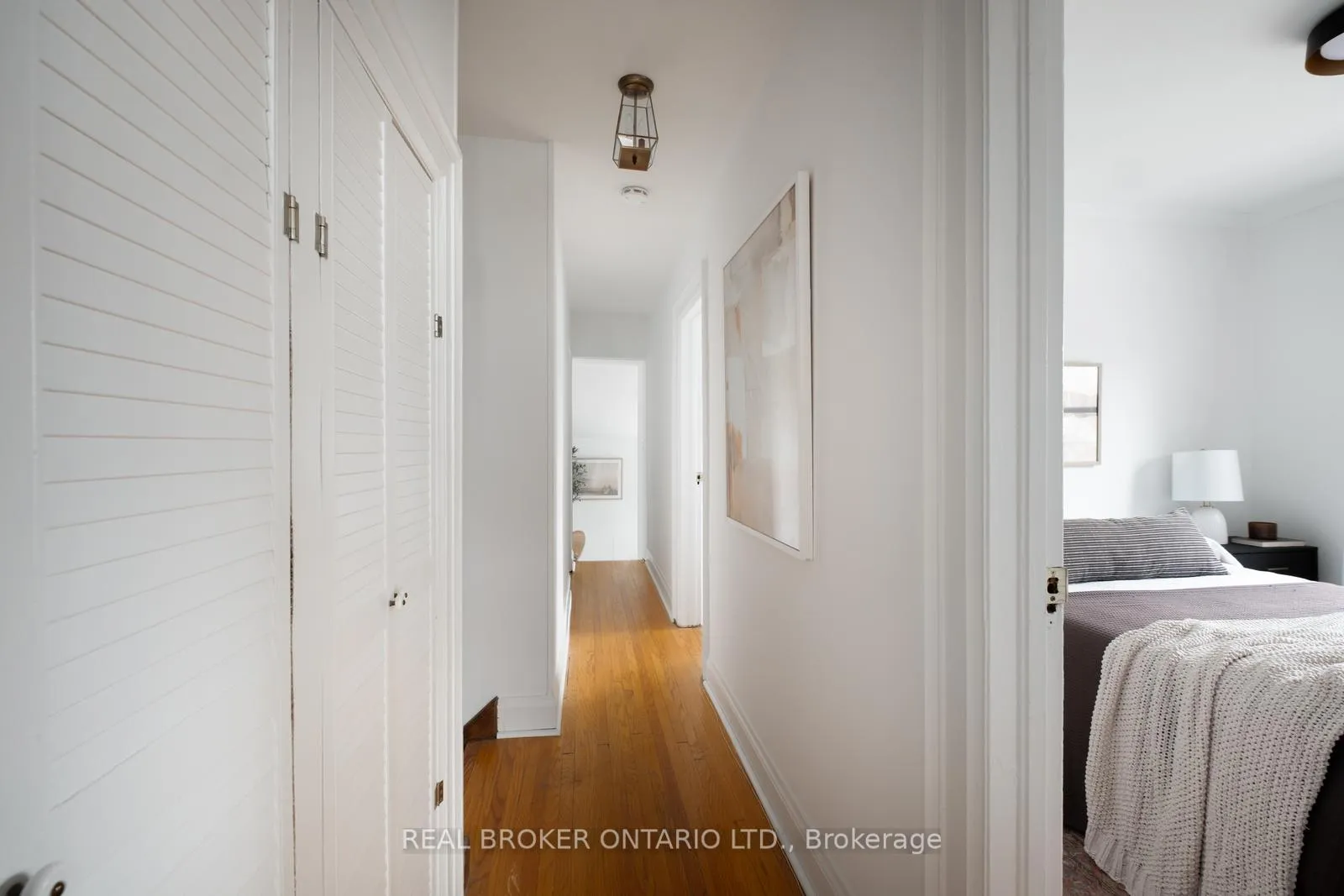 Photo 14 of 256 Monarch Park Avenue, Toronto, Danforth Village-East York — HOMEH