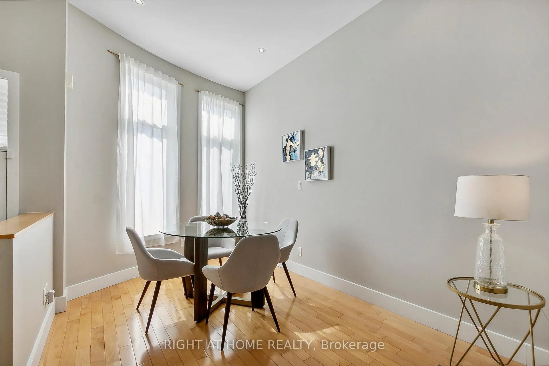 Photo 4 of 488 King Street E, Toronto, Moss Park — HOMEH