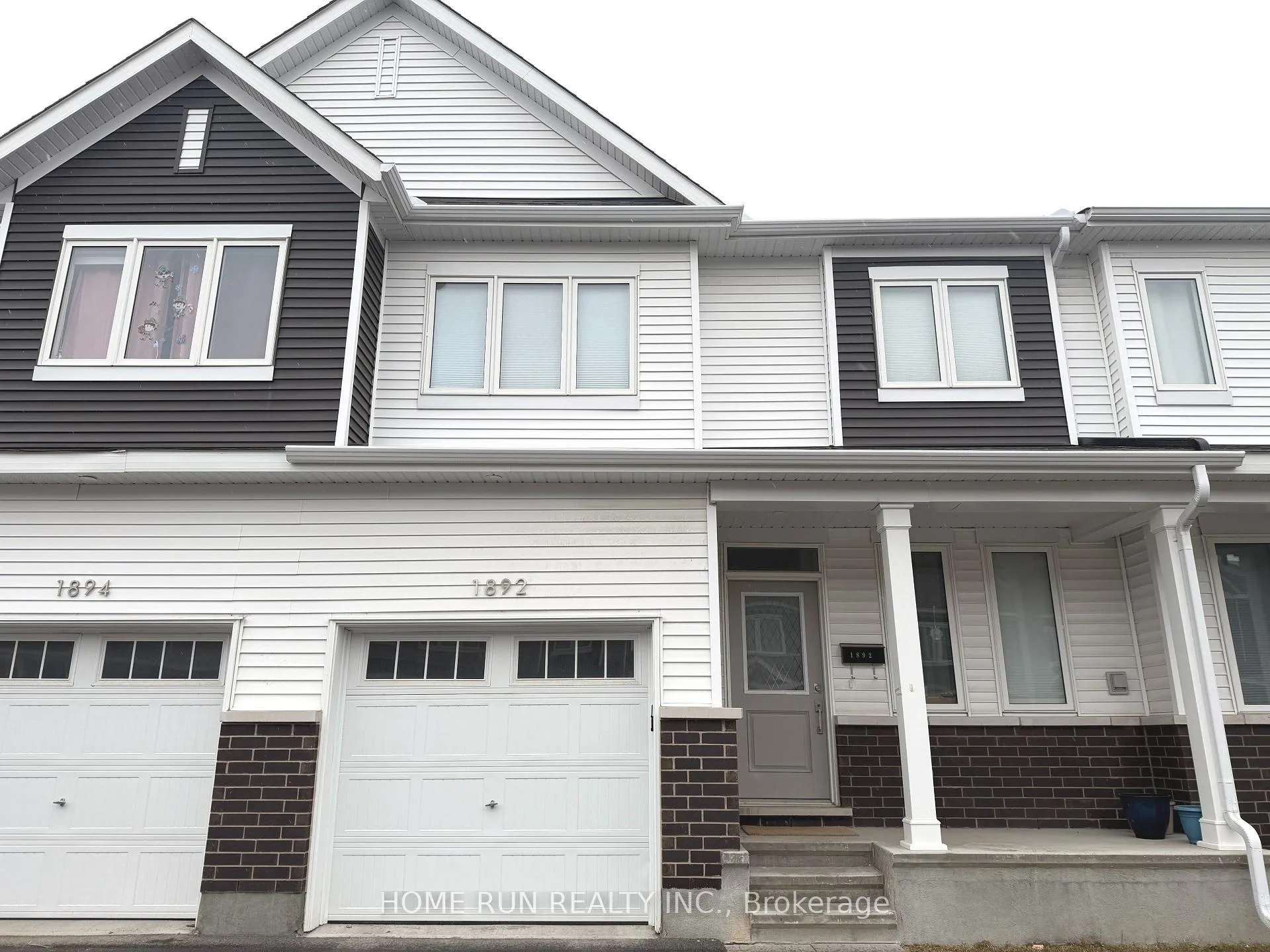 Photo 2 of 1892 Haiku Street, Ottawa, Barrhaven - Half Moon Bay — HOMEH