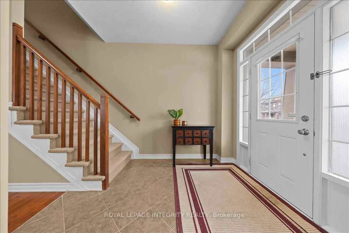 Photo 6 of 638 Rosehill Avenue, Ottawa, Stittsville (North) — HOMEH