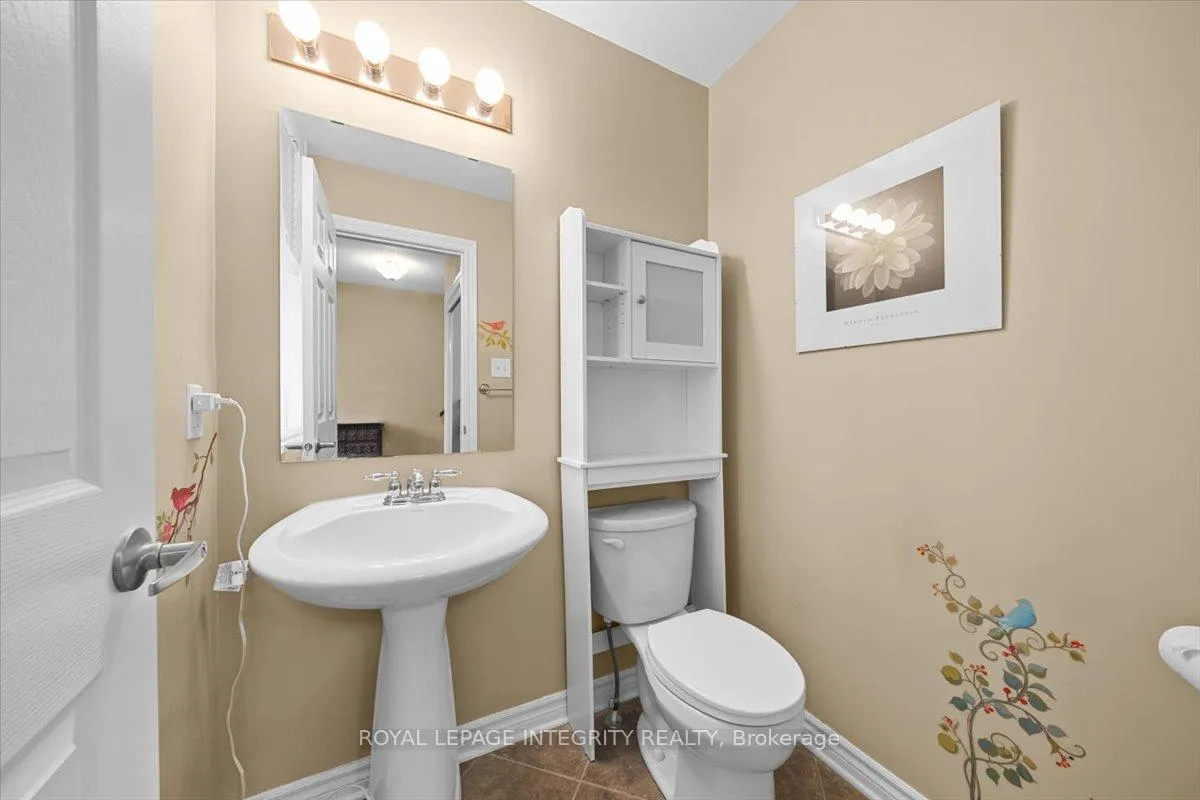 Photo 9 of 638 Rosehill Avenue, Ottawa, Stittsville (North) — HOMEH