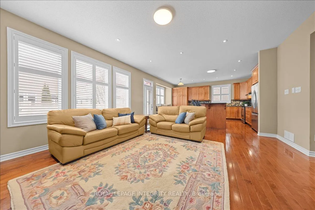 Photo 13 of 638 Rosehill Avenue, Ottawa, Stittsville (North) — HOMEH