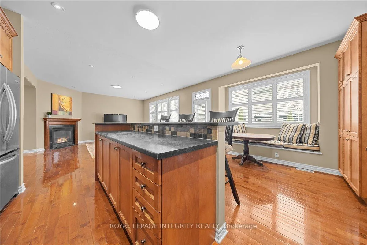 Photo 21 of 638 Rosehill Avenue, Ottawa, Stittsville (North) — HOMEH
