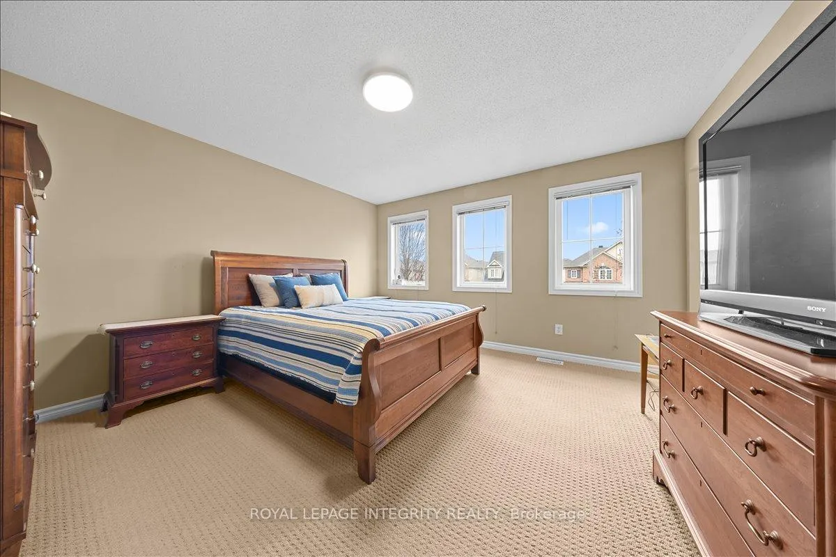 Photo 25 of 638 Rosehill Avenue, Ottawa, Stittsville (North) — HOMEH