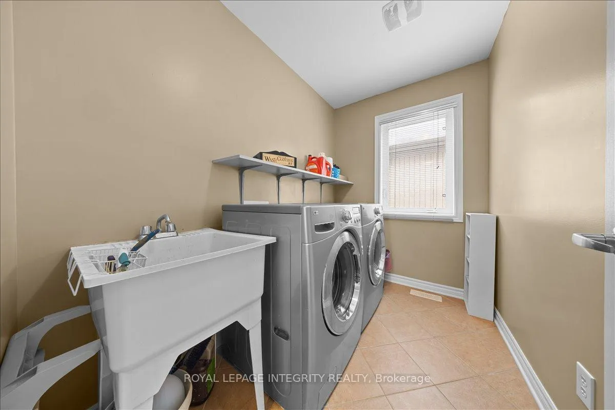 Photo 35 of 638 Rosehill Avenue, Ottawa, Stittsville (North) — HOMEH
