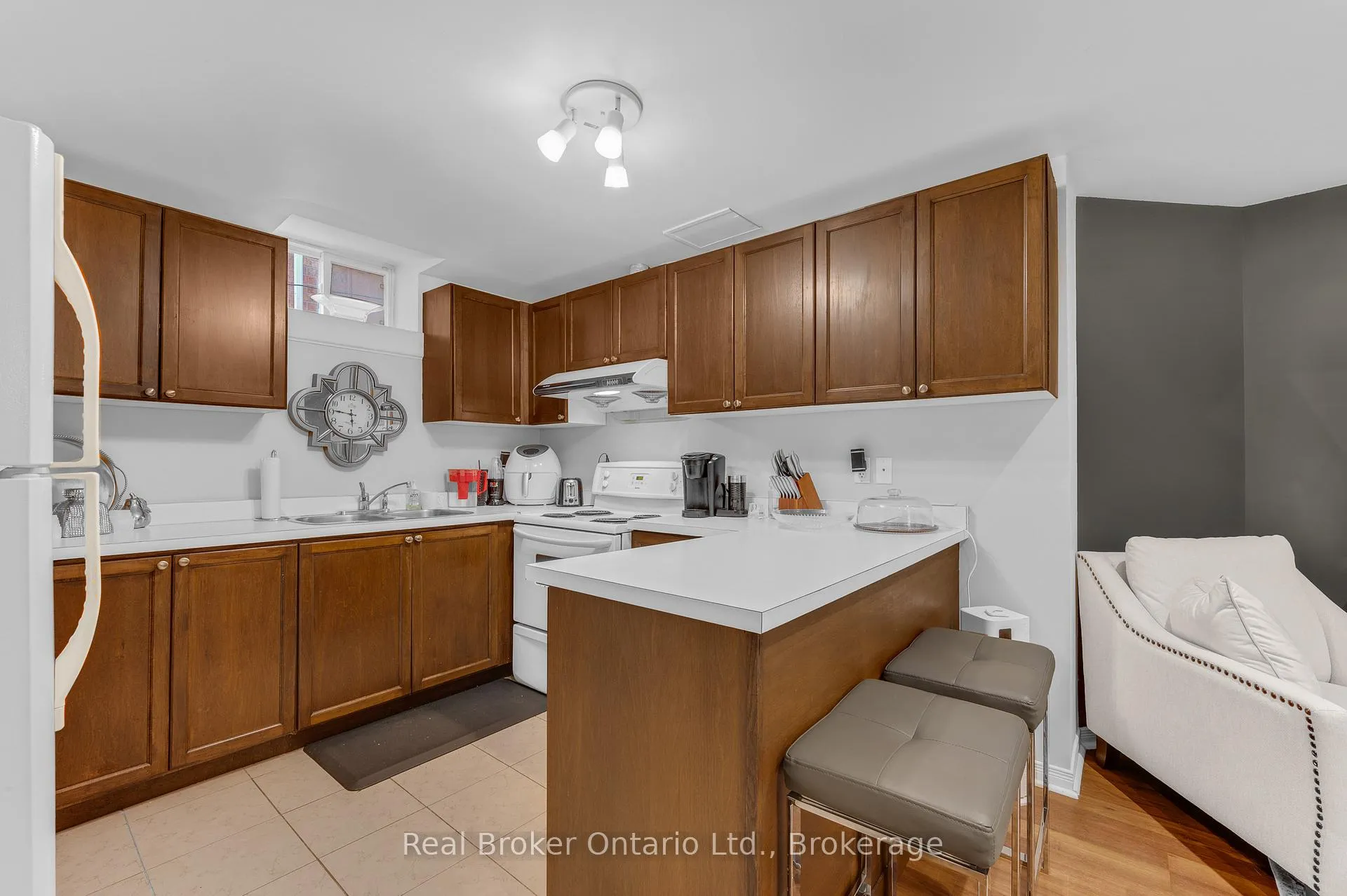 Photo 34 of 6 Wilsongary Circle, Ajax, Northeast Ajax — HOMEH
