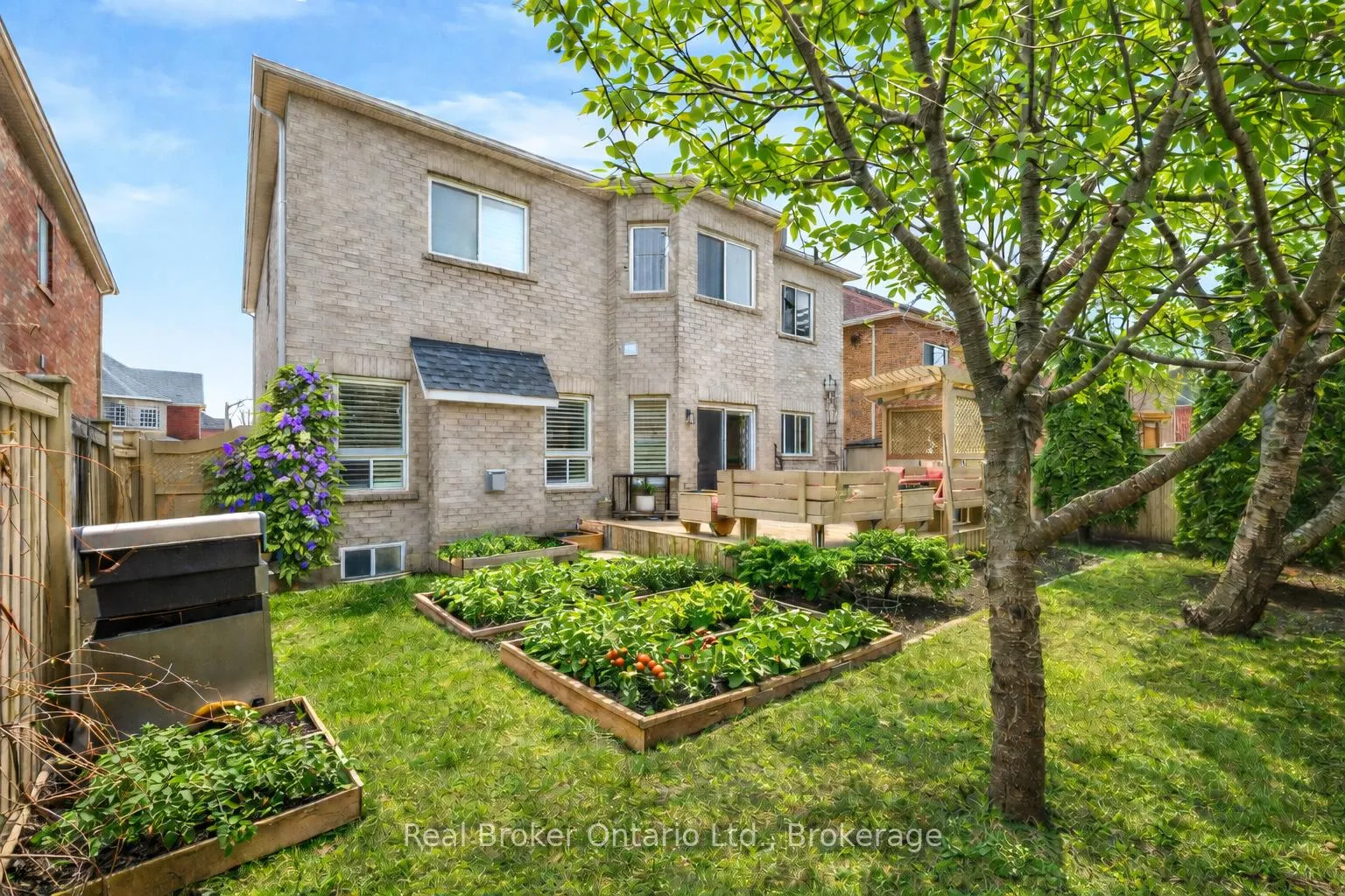 Photo 39 of 6 Wilsongary Circle, Ajax, Northeast Ajax — HOMEH