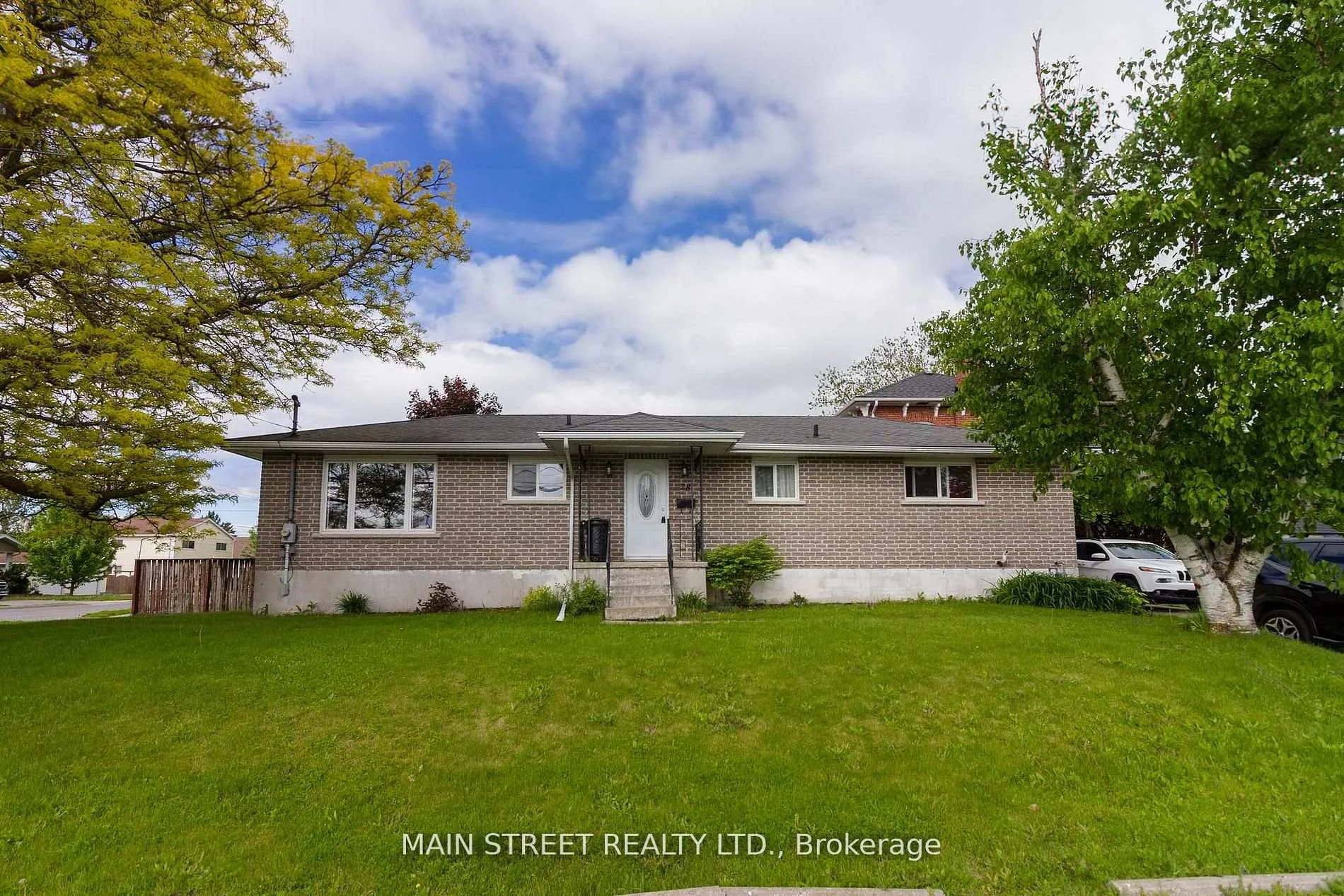 Front of 28 Prince Of Wales Drive